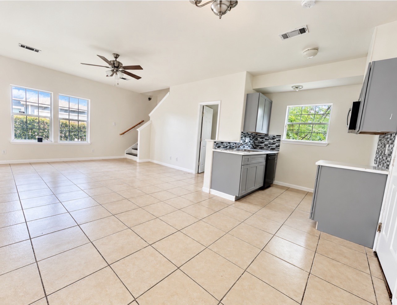 6841 Larkstone Street B Property Photo 3