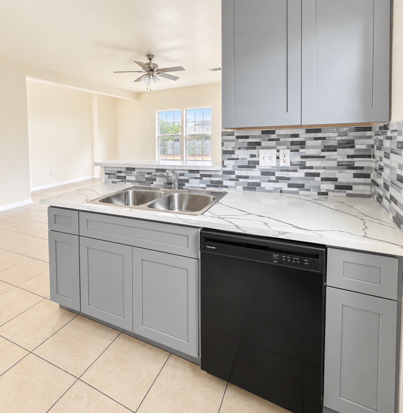 6841 Larkstone Street B Property Photo 6