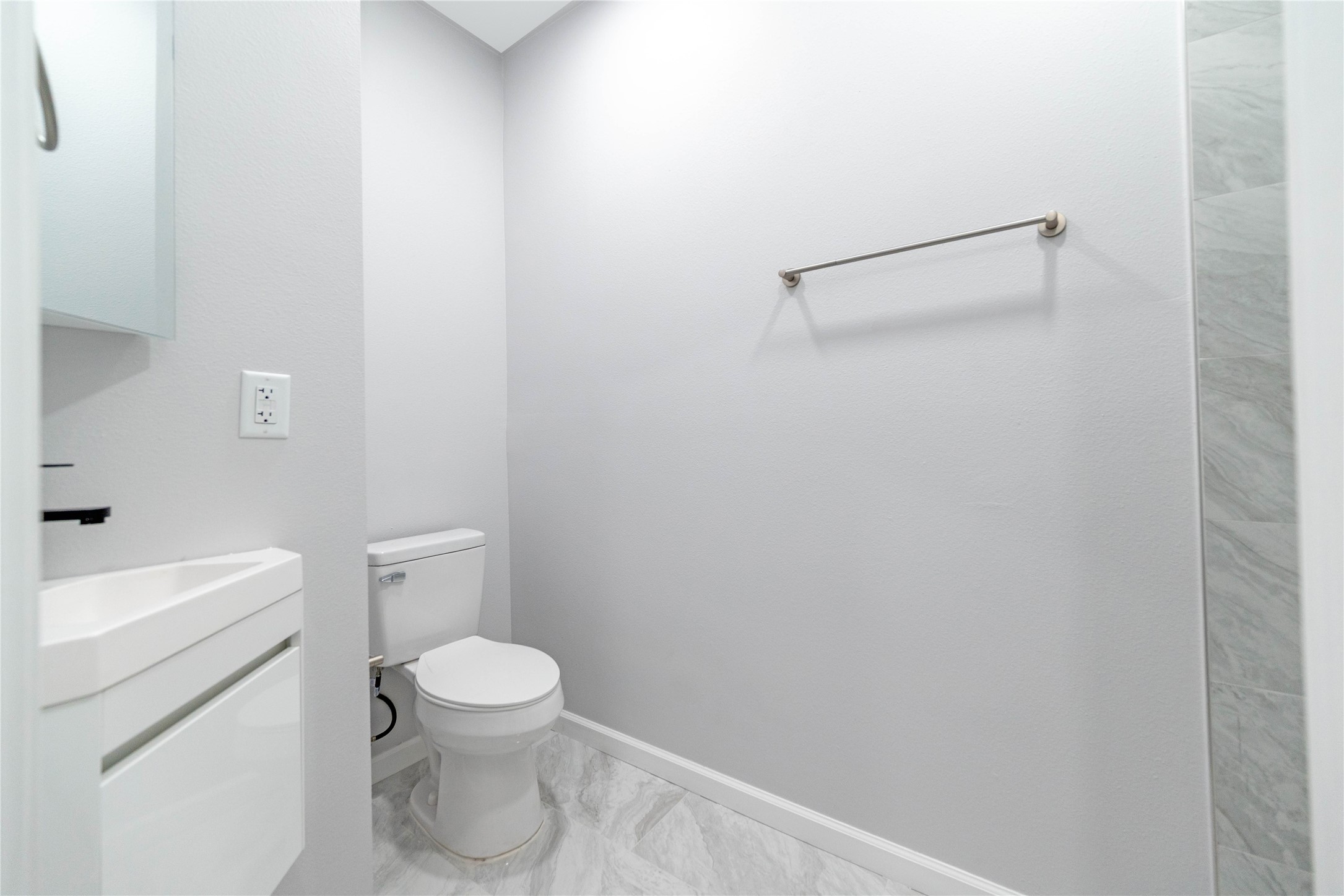 807 Avenue K G Property Photo 6