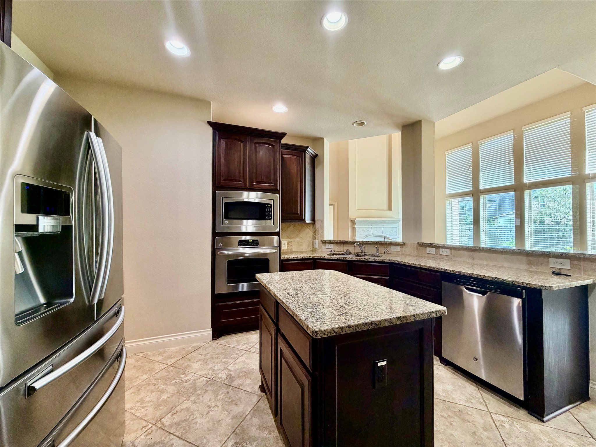 4103 Pebble Heights Lane Property Photo 14