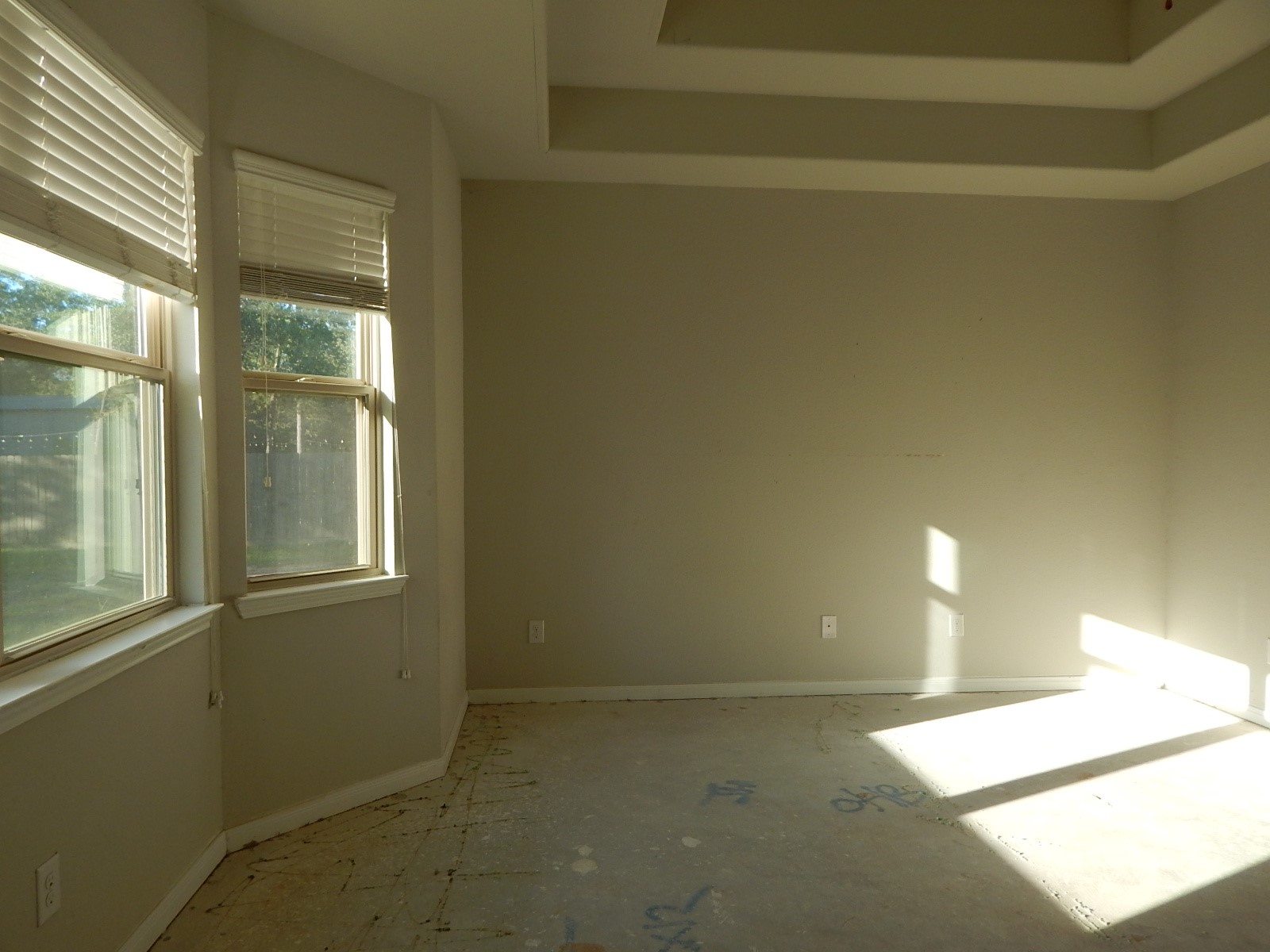 9155 White Tail Drive Property Photo 11