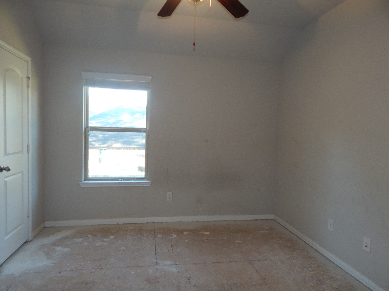 9155 White Tail Drive Property Photo 16