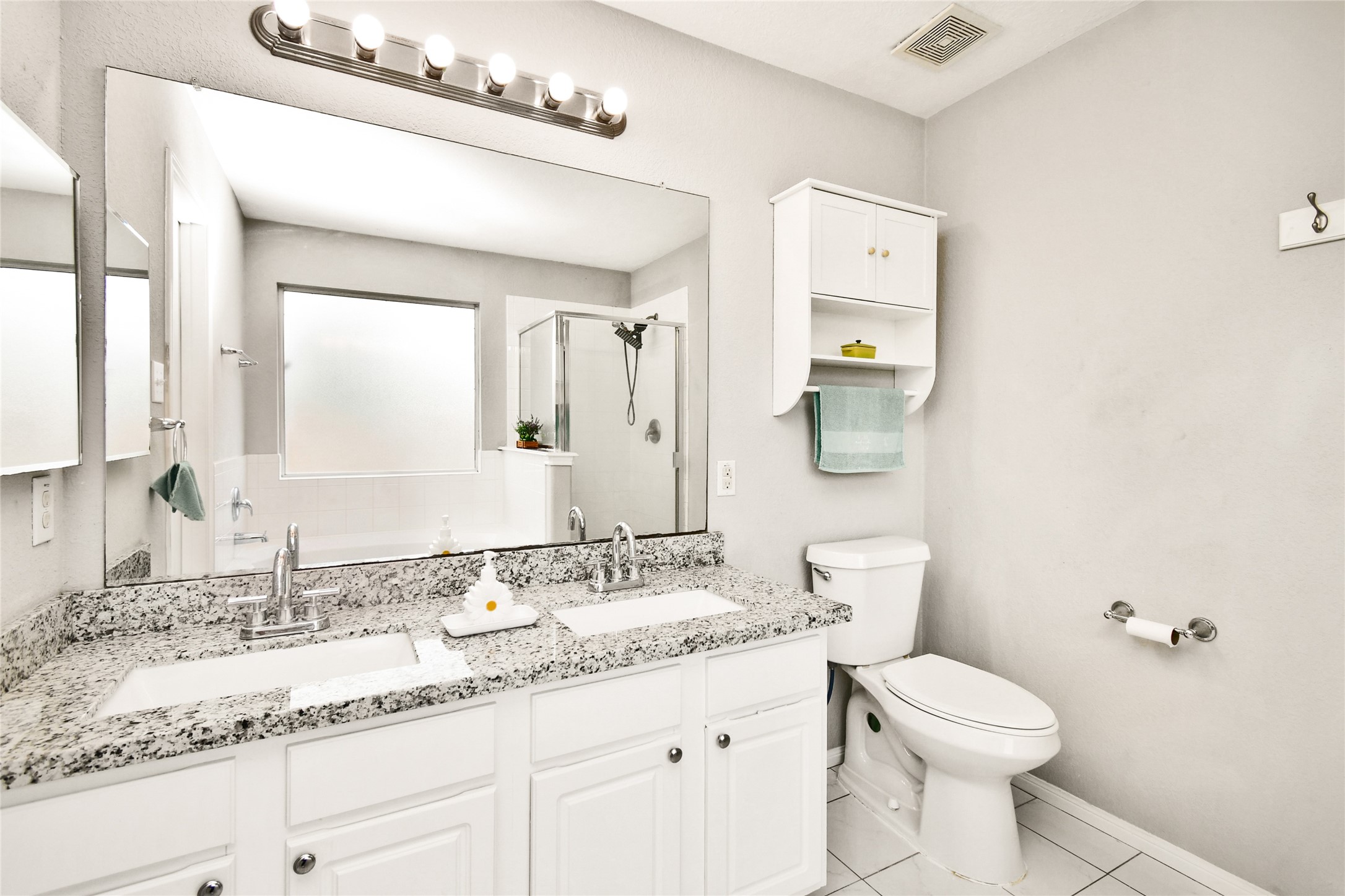 2319 Blue Reef Drive Property Photo 22