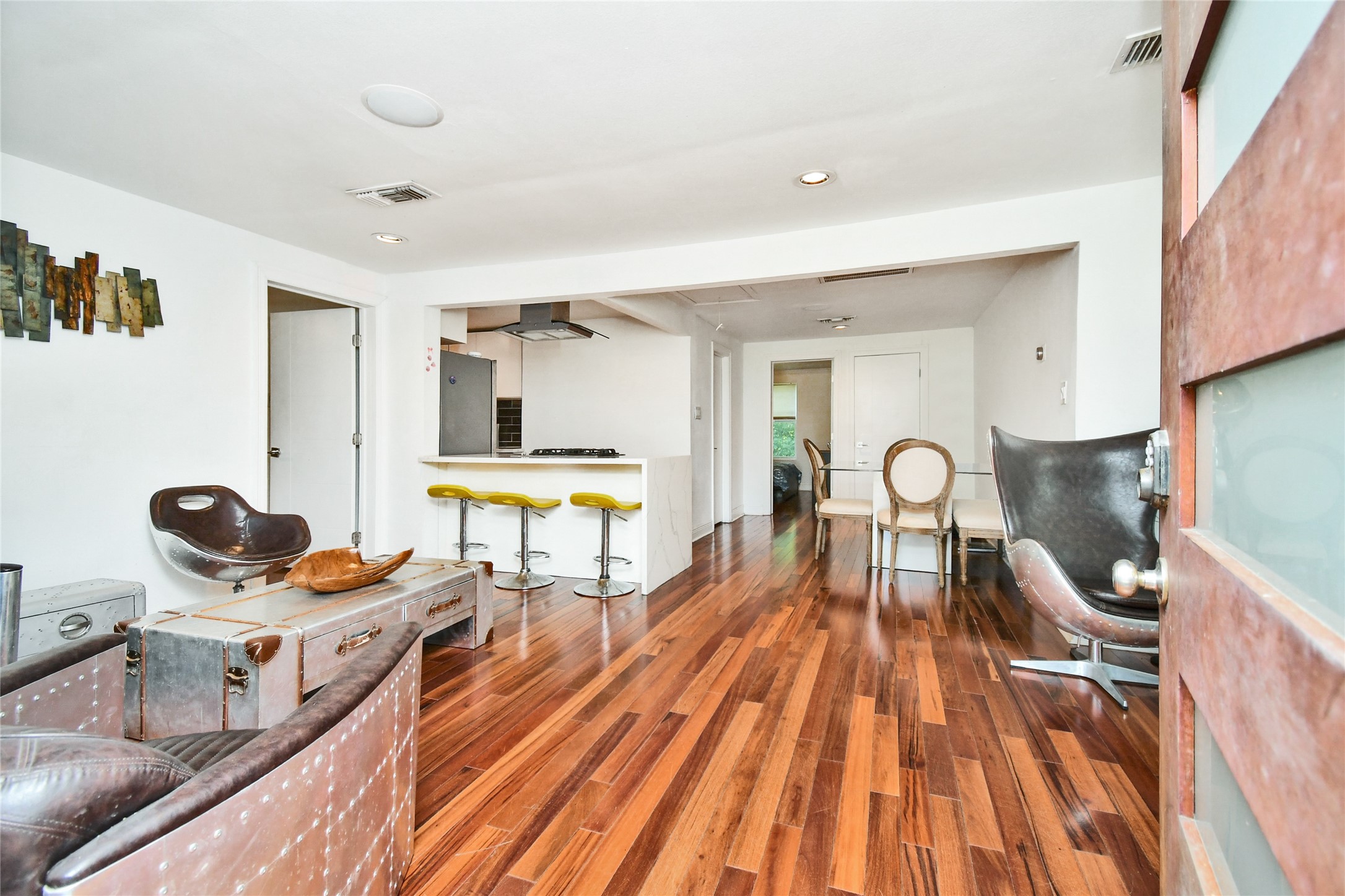 1204 Archer St Property Photo 9