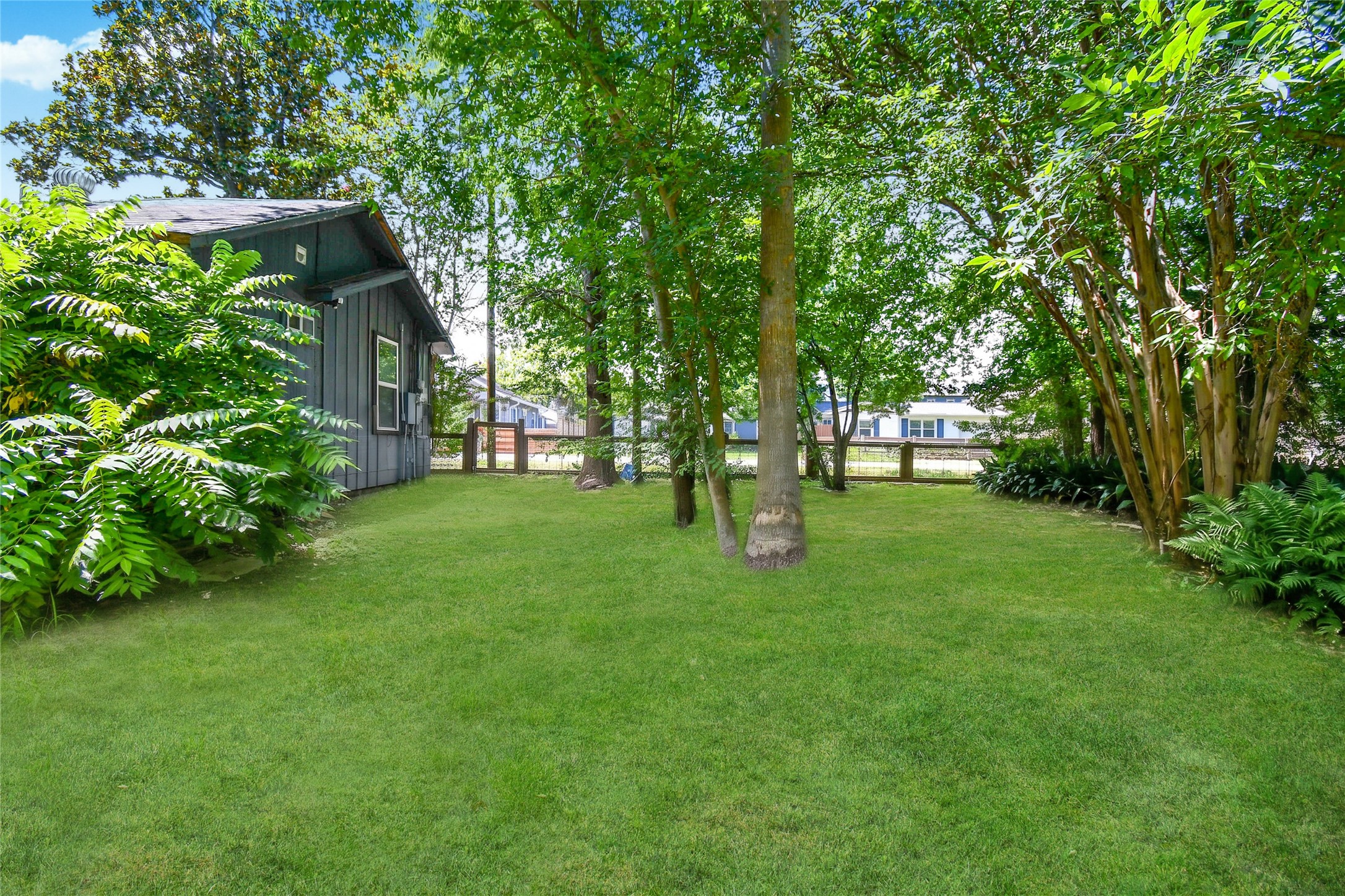 1204 Archer St Property Photo 42
