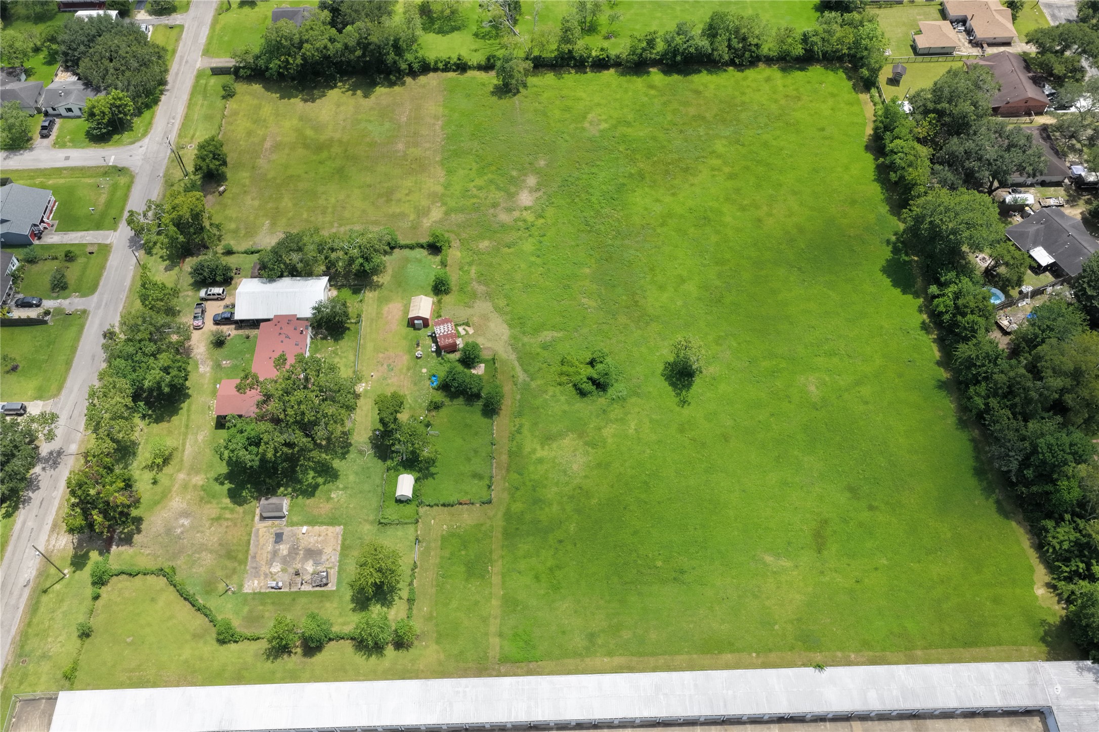 1500 S Durant Street Property Photo 5