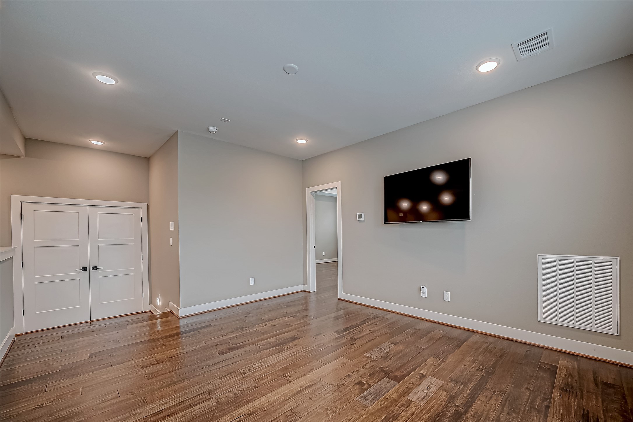 2612 W Tidwell Road Property Photo 18