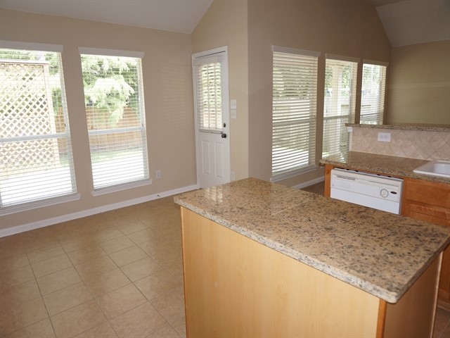 24230 Pine Canyon Falls Property Photo 3