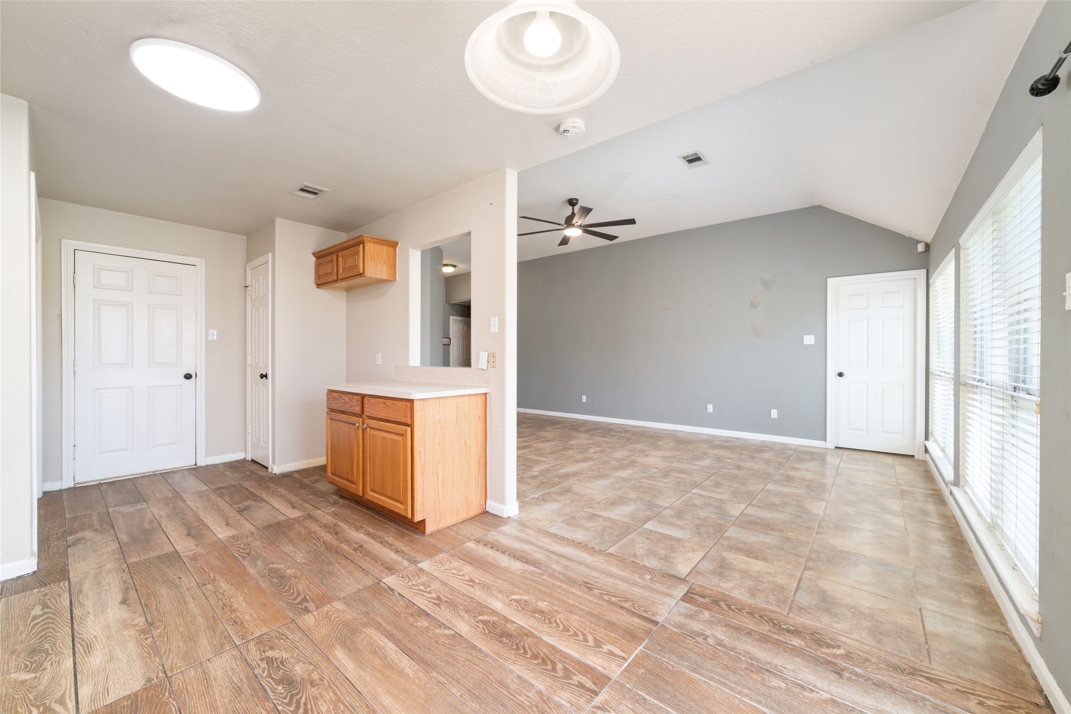 1014 Oak Glen Drive Property Photo 22