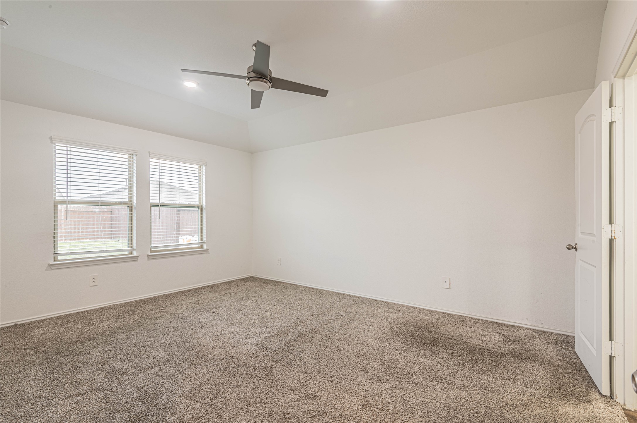 5110 Hedgerose Lane Property Photo 17