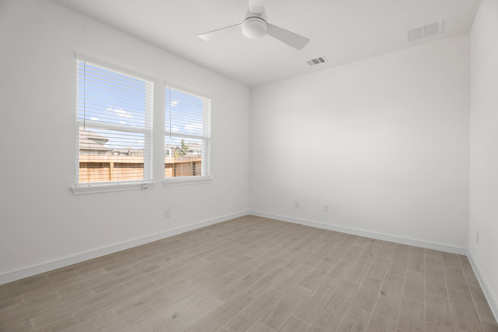 902 Hooks Trail Property Photo 13