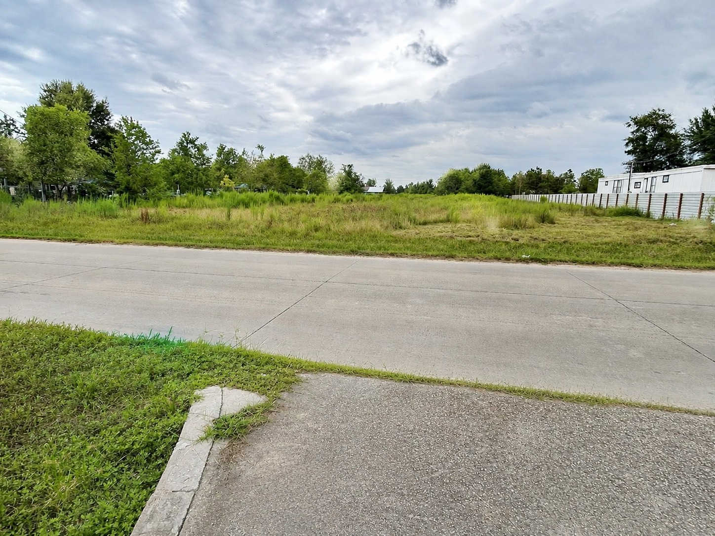 1723 County Road 3542 Property Photo 2