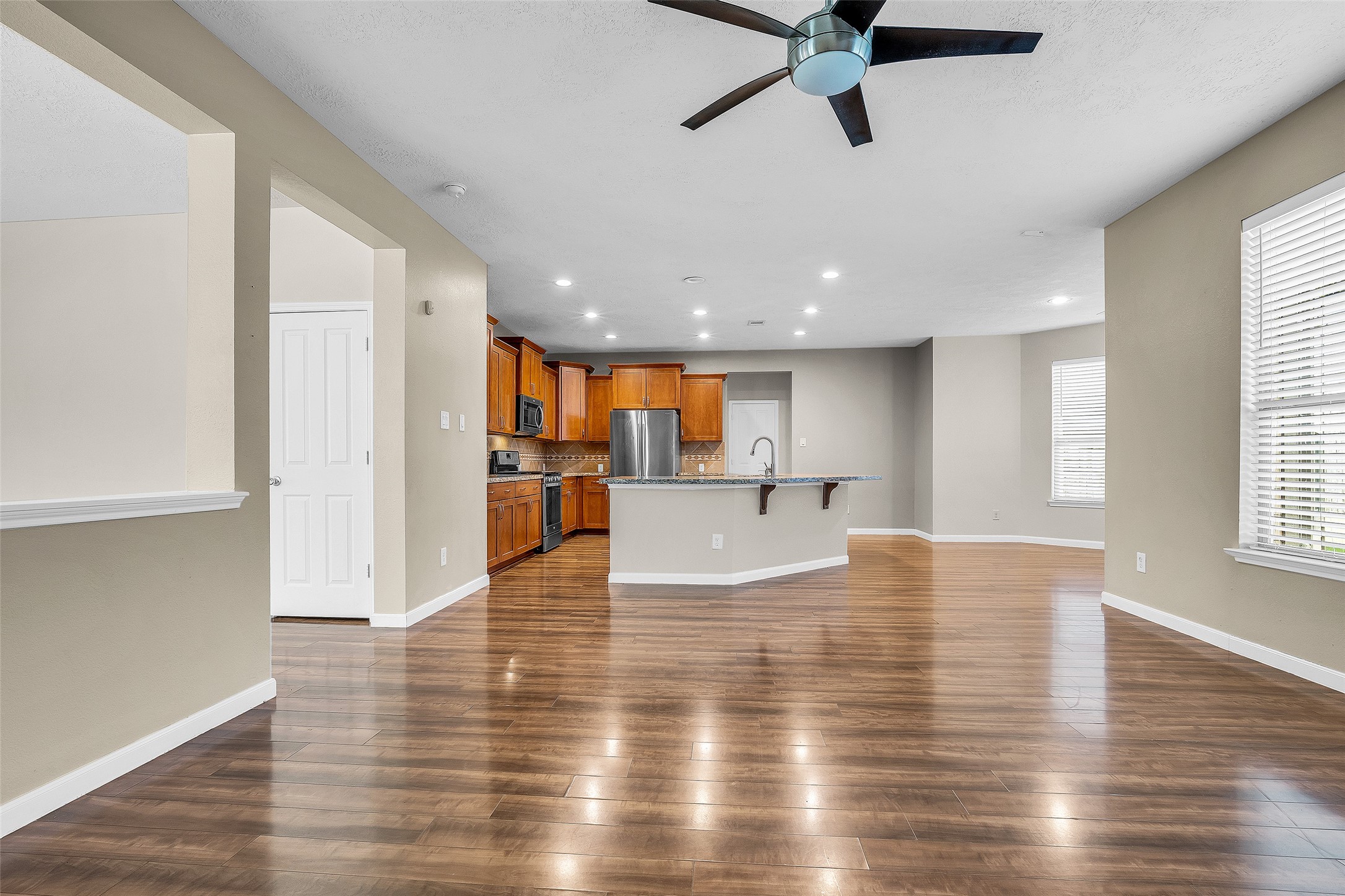 6719 Path Way Court Property Photo 16
