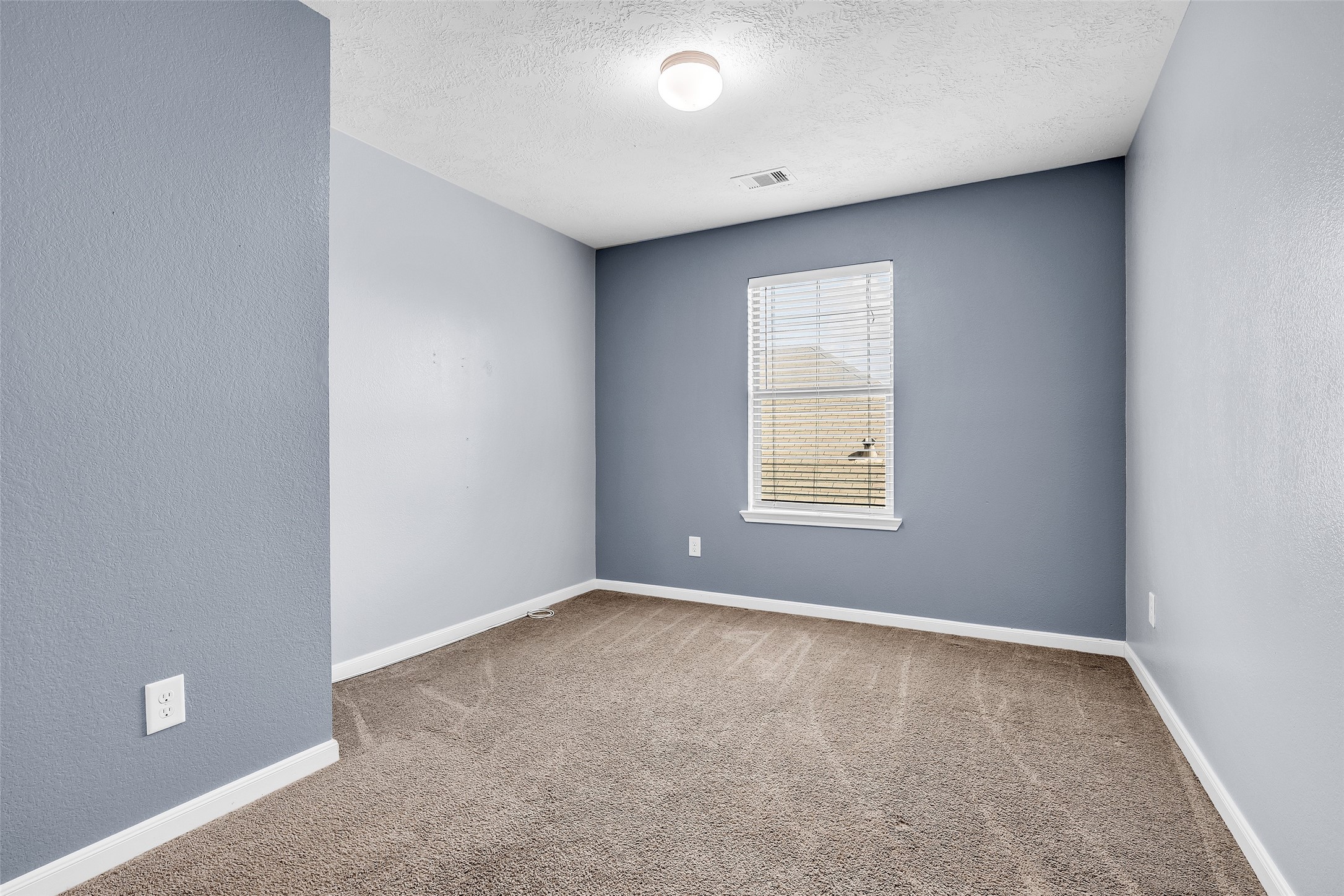 6719 Path Way Court Property Photo 27