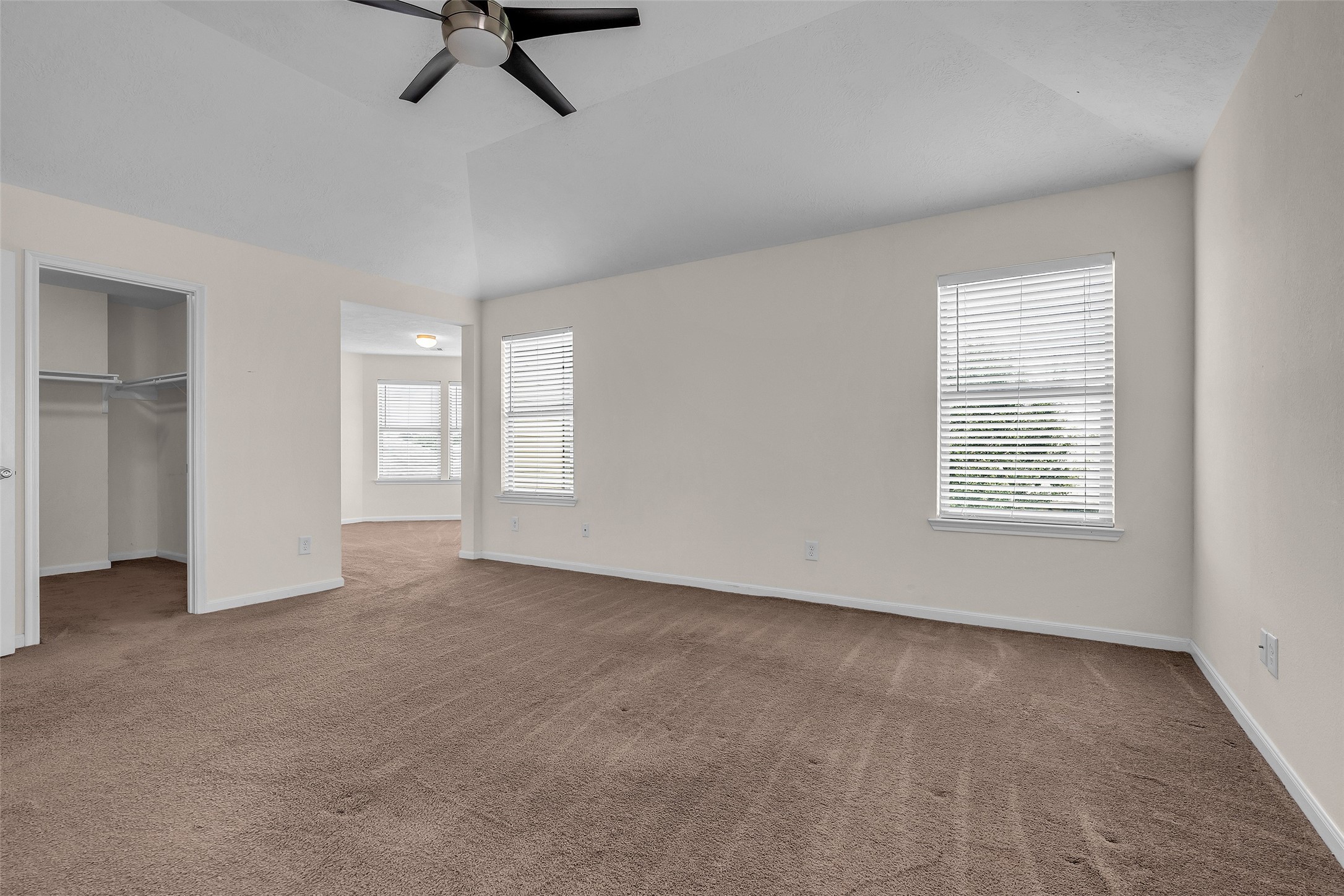 6719 Path Way Court Property Photo 30