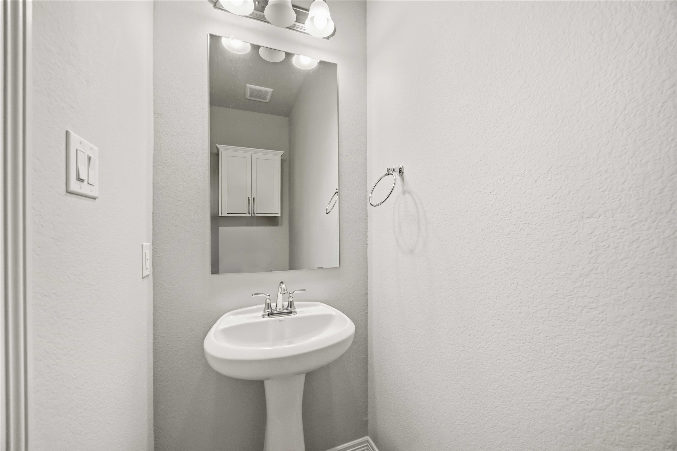 6423 Paris Street Property Photo 14