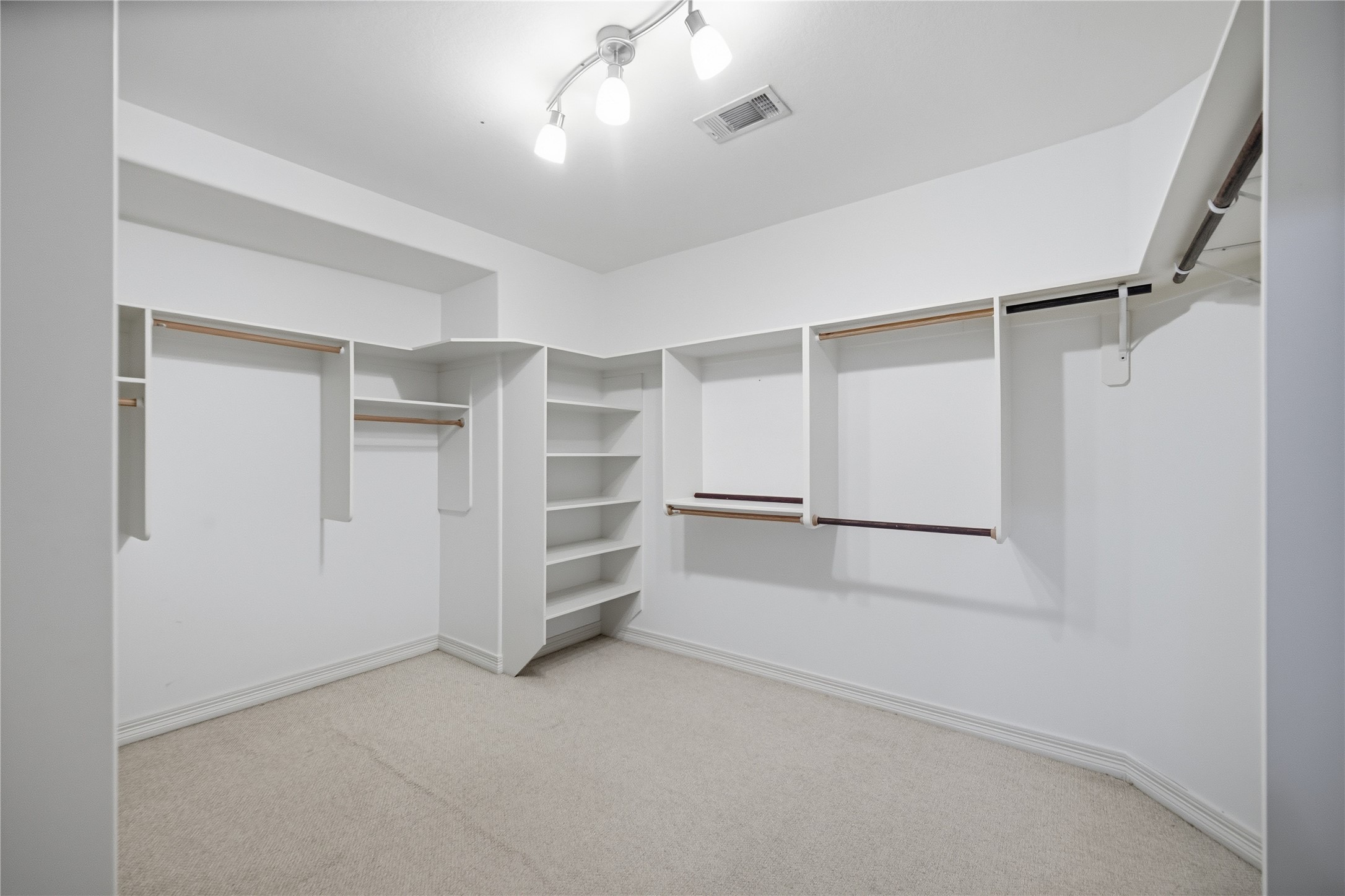 1316 Cleburne Street B Property Photo 21