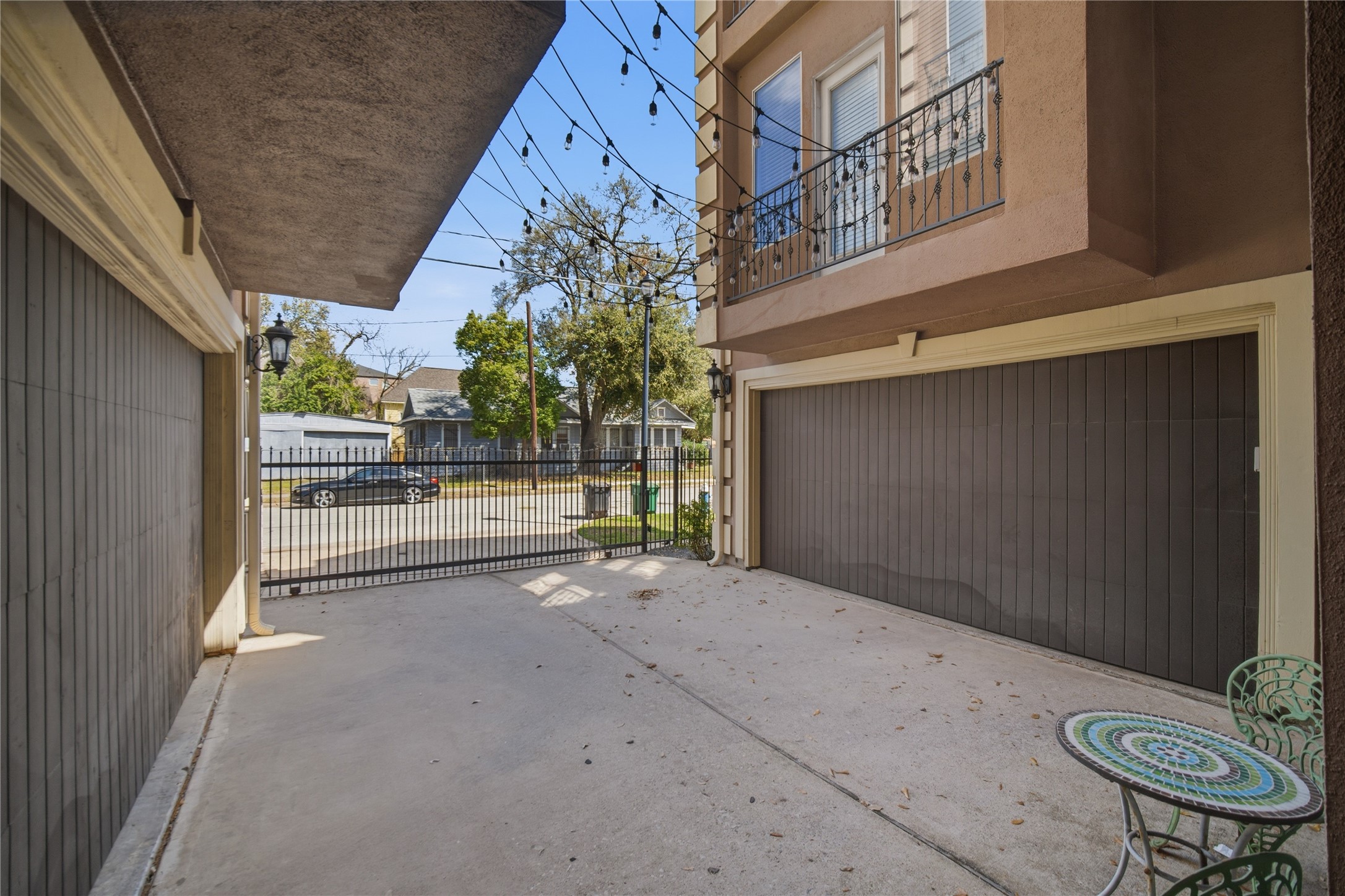 1316 Cleburne Street B Property Photo 25