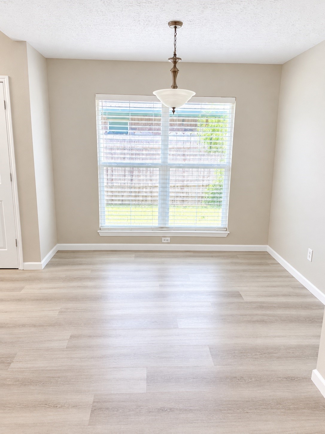 4811 Kentwalk Drive Property Photo 12