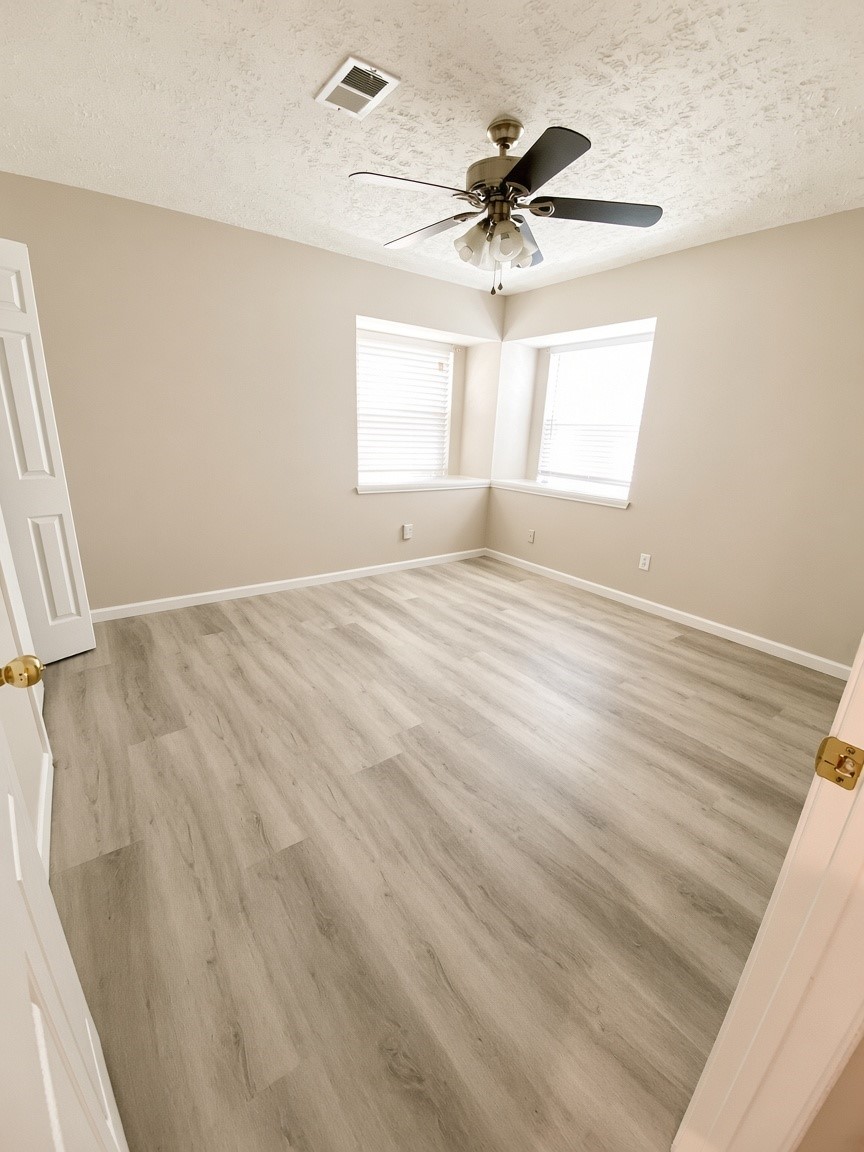 4811 Kentwalk Drive Property Photo 18