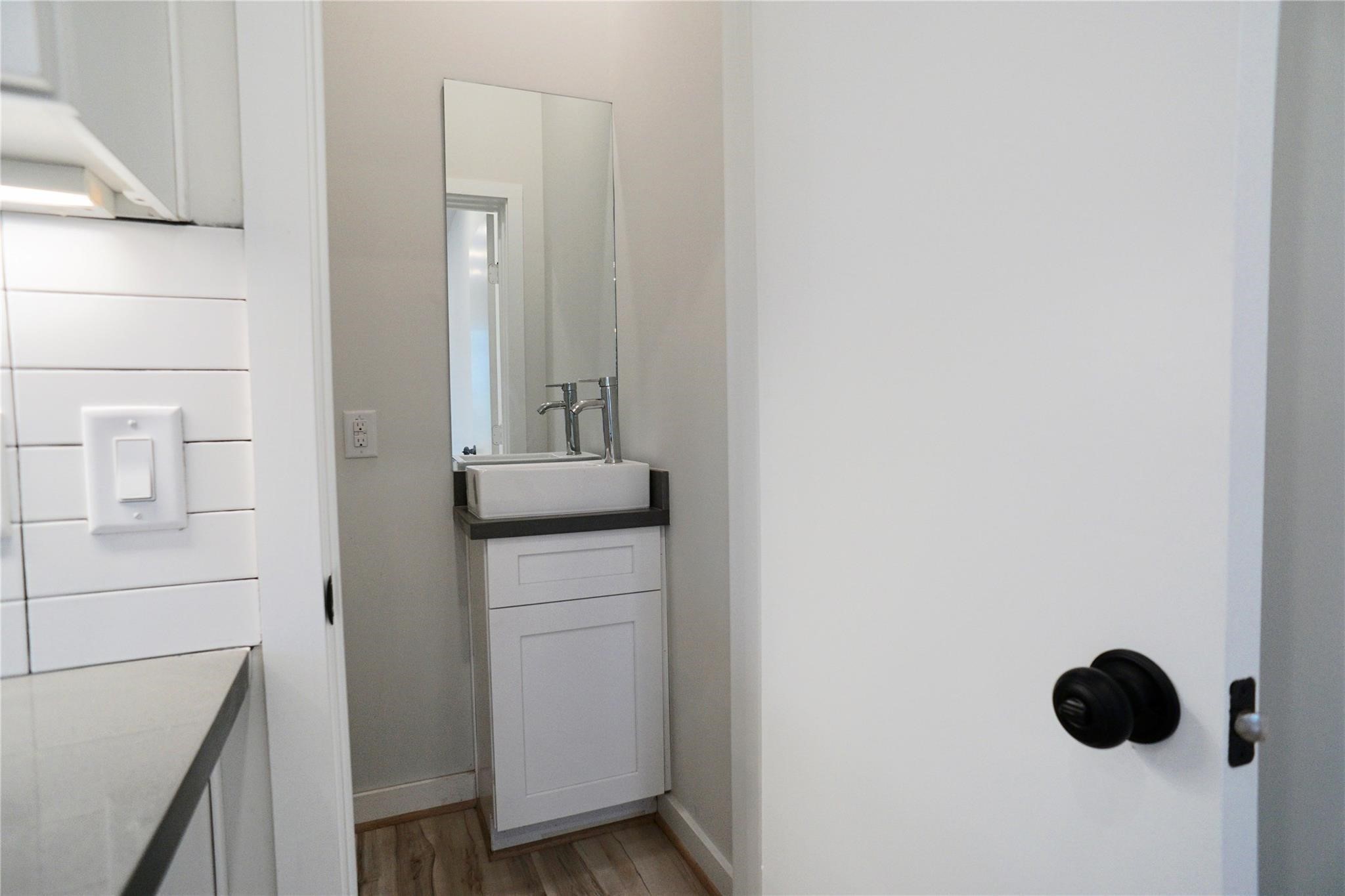 1711 Summer Street Property Photo 7
