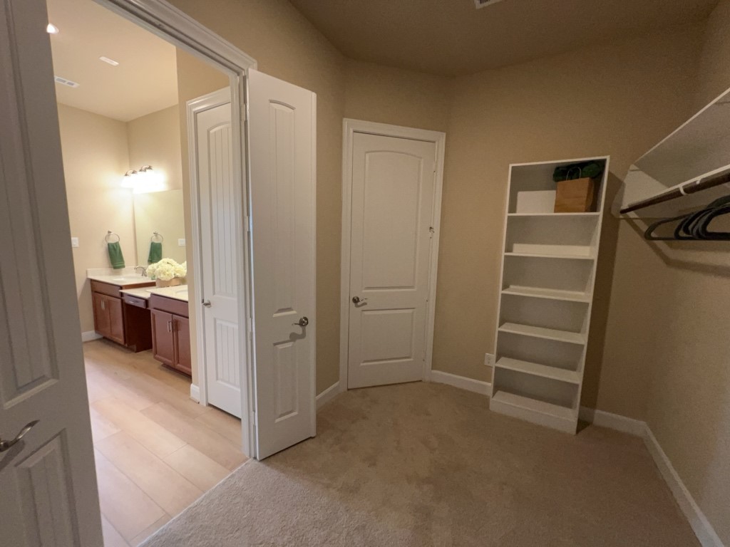 5602 Caracara Street Property Photo 18