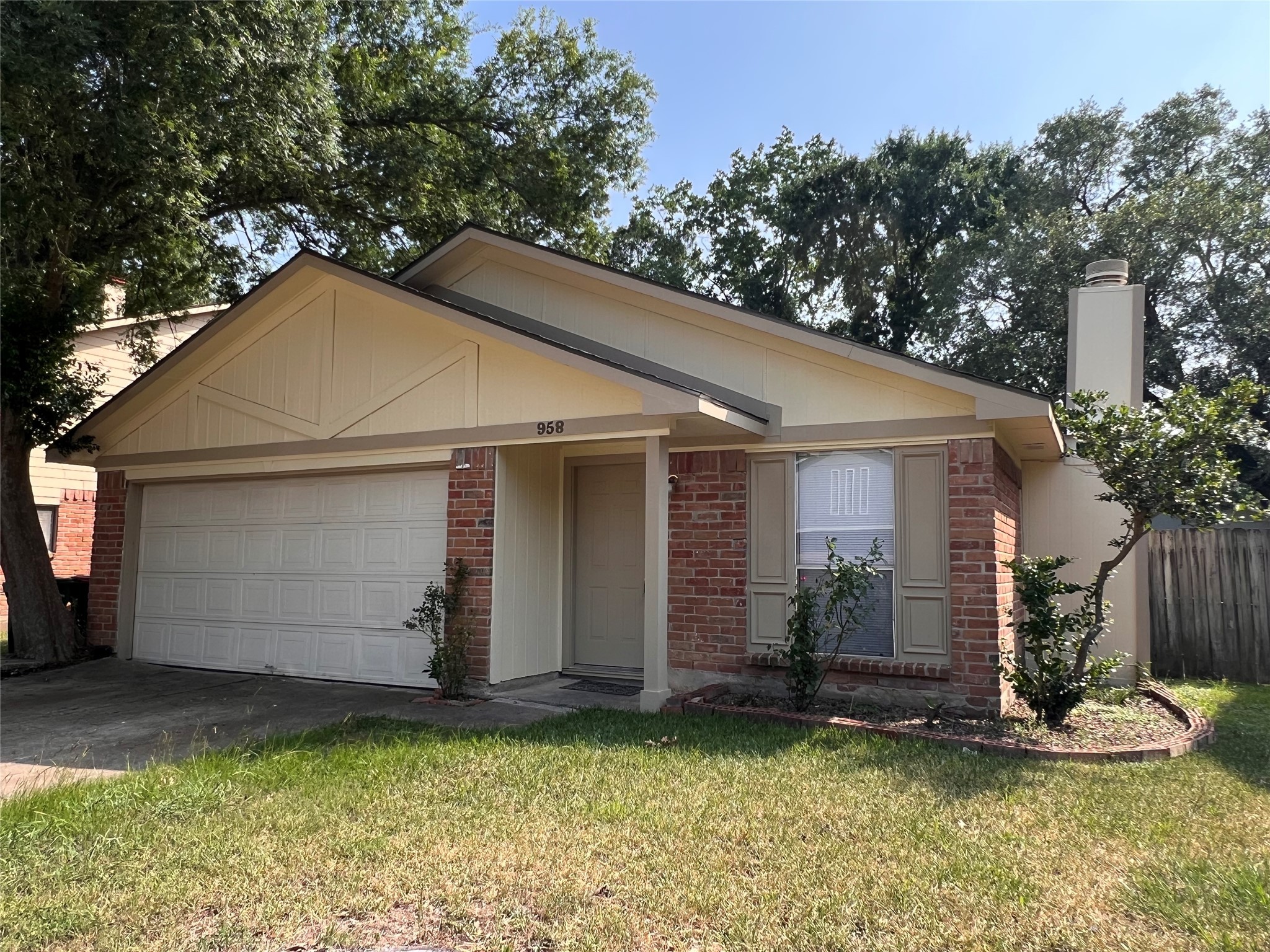 958 Grand Junction Drive