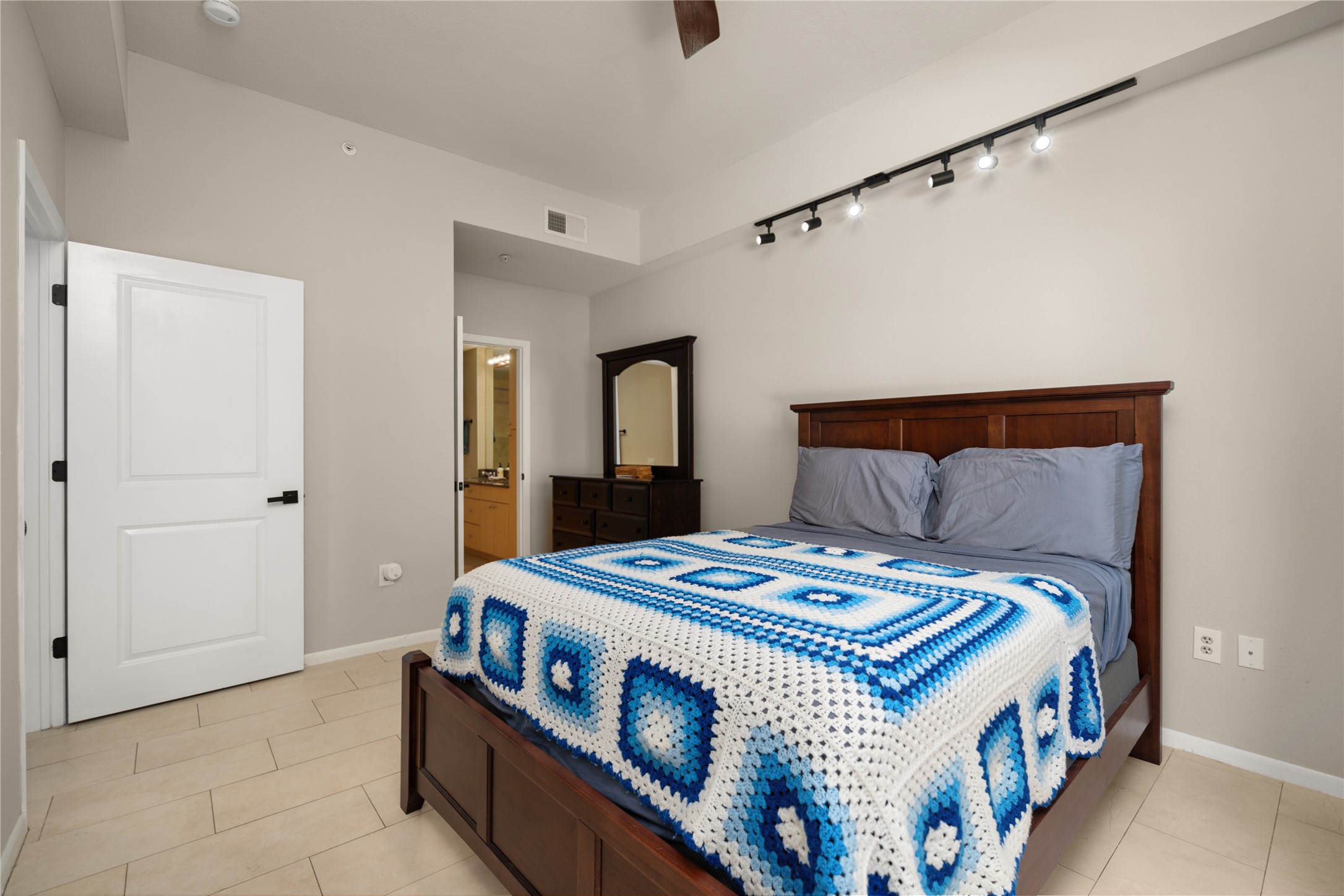 3505 Sage Road 406 Property Photo 12