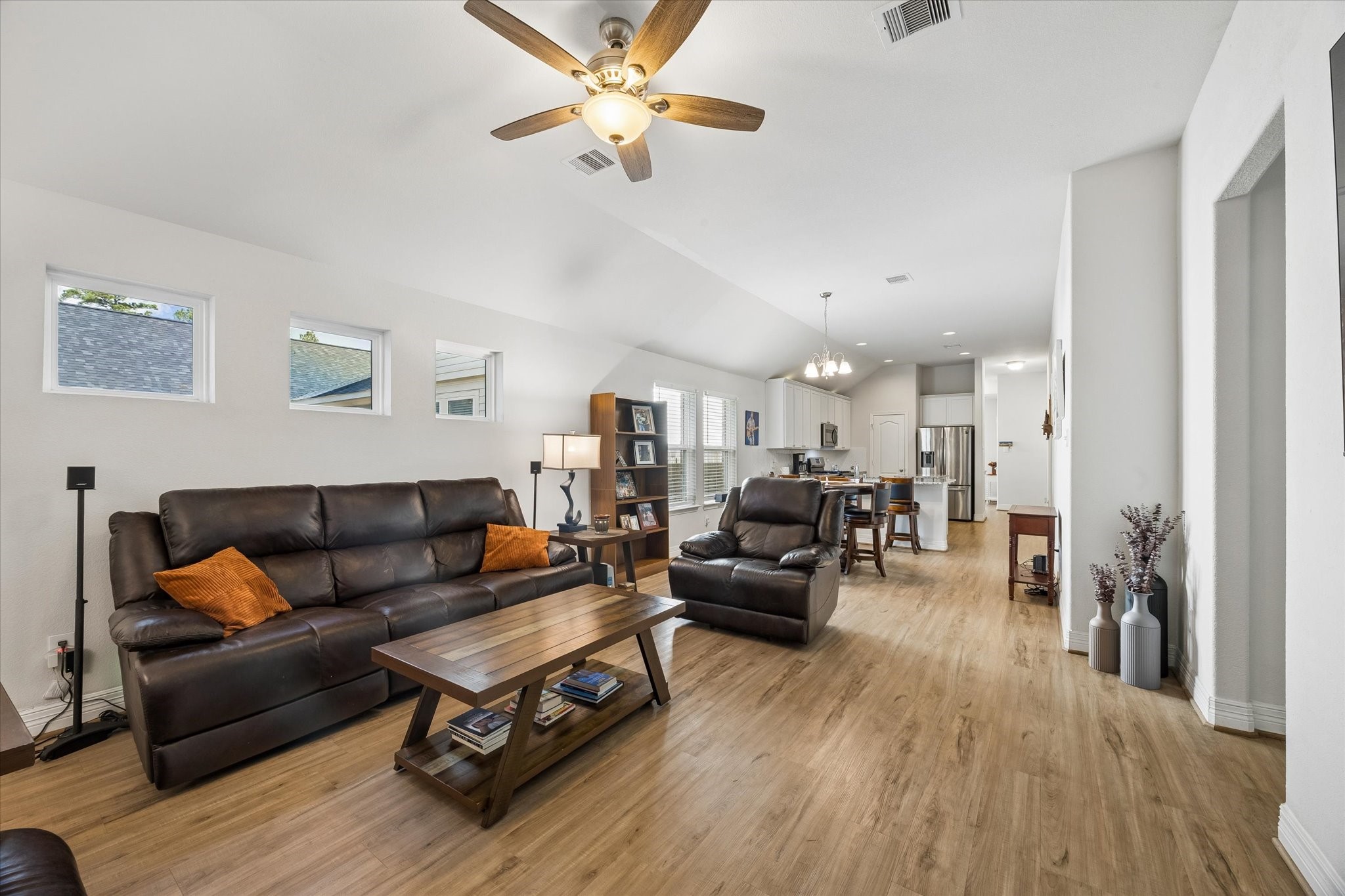 40526 Berylline Lane Property Photo 12