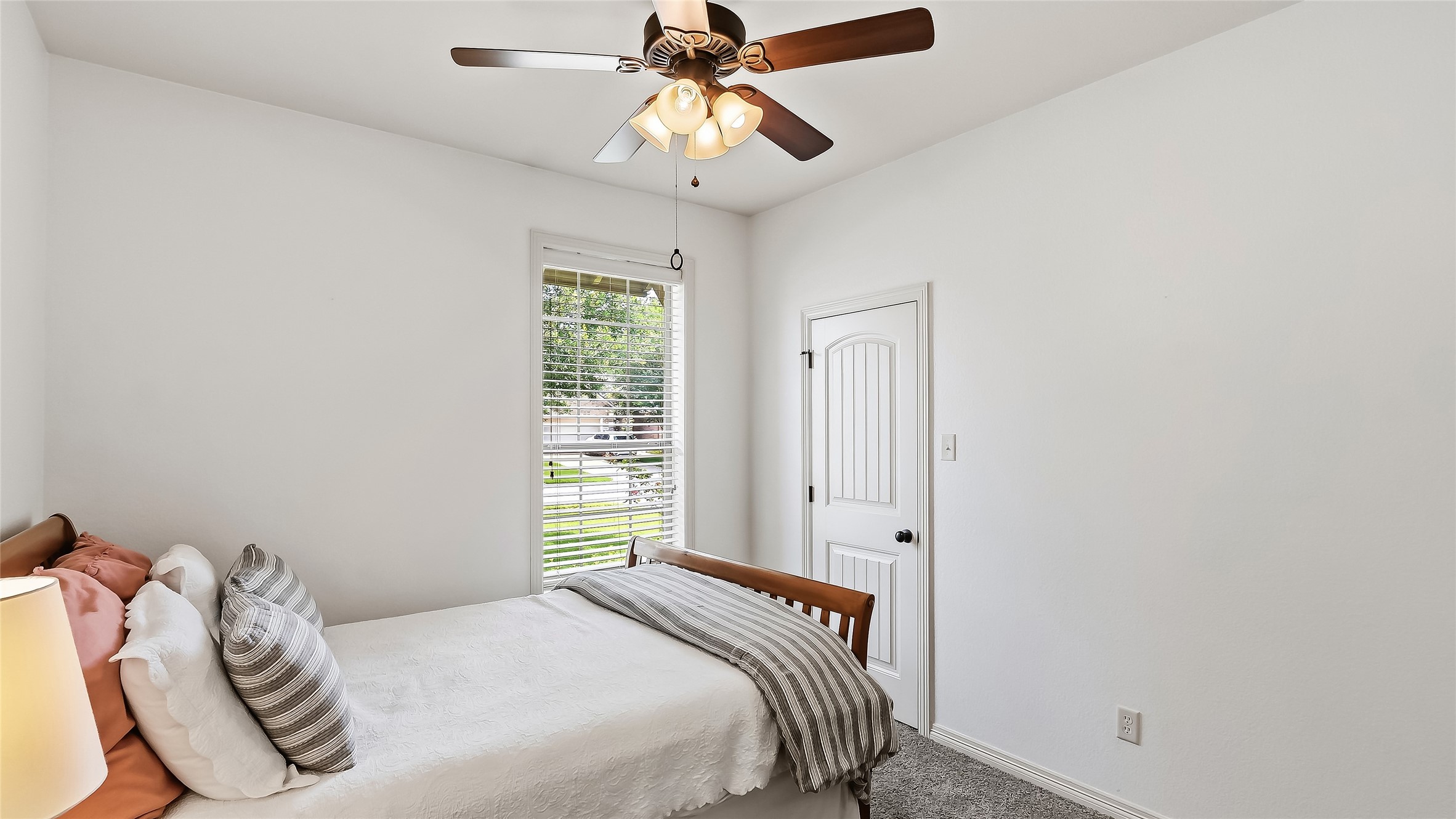 2909 Agee Court Property Photo 21