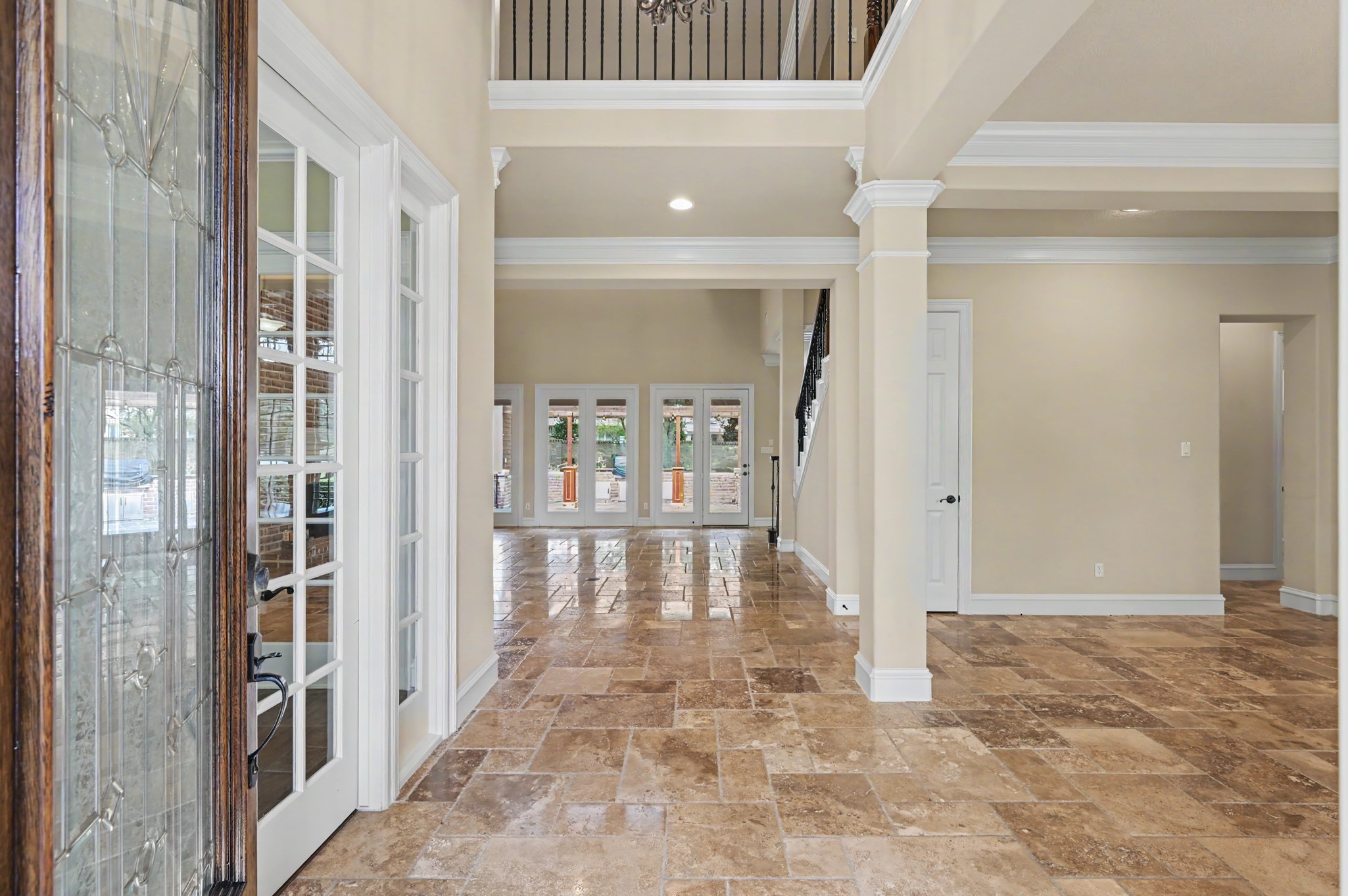 8111 Machaelas Way Property Photo 6
