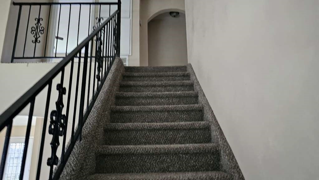 8715 Valley Ledge Drive Property Photo 7