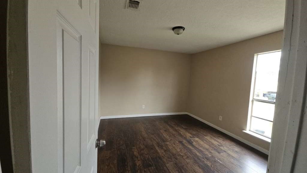 8715 Valley Ledge Drive Property Photo 11