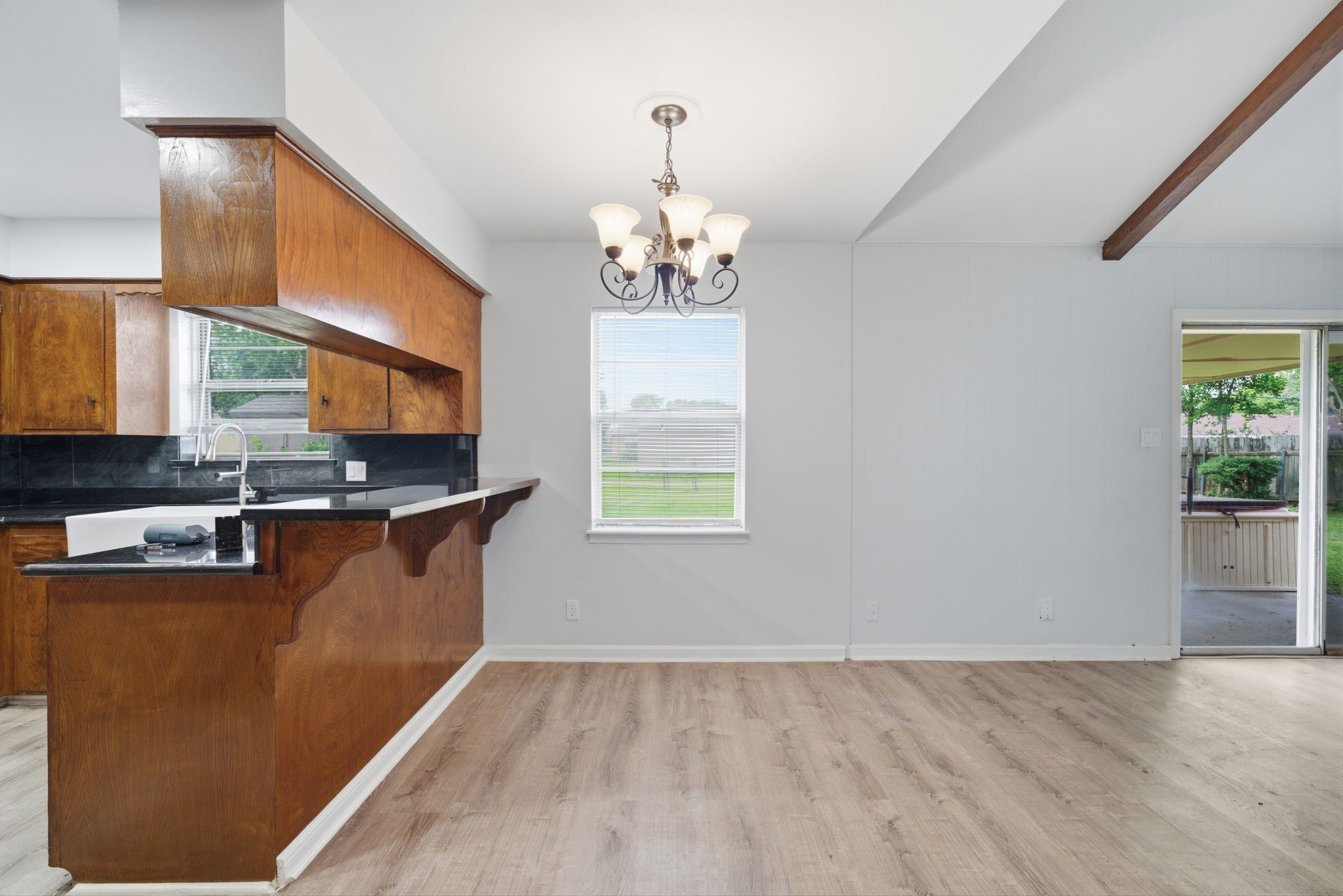 815 Klare Avenue Property Photo 9