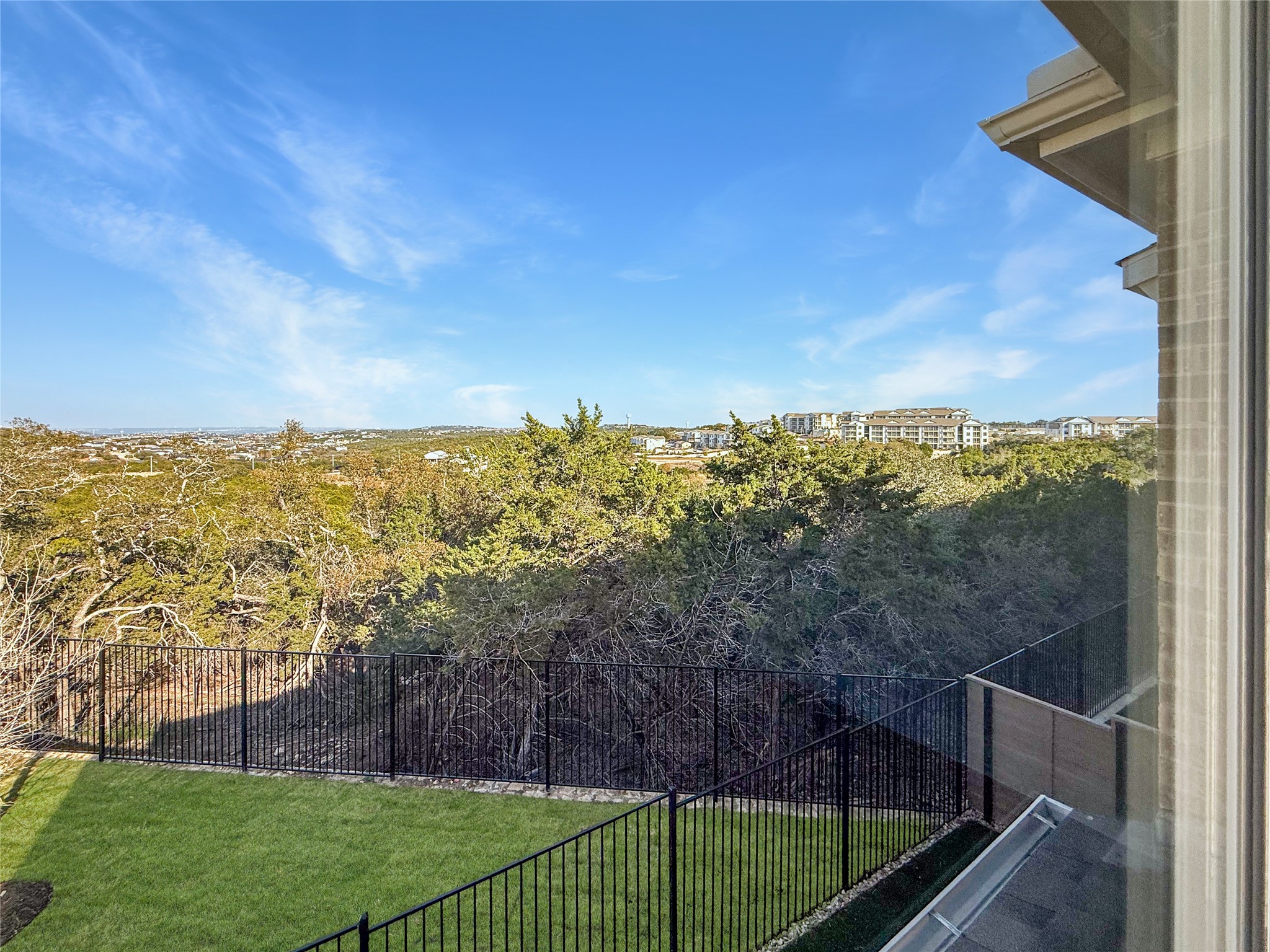 5601 Mobeetie Loop Property Photo 17