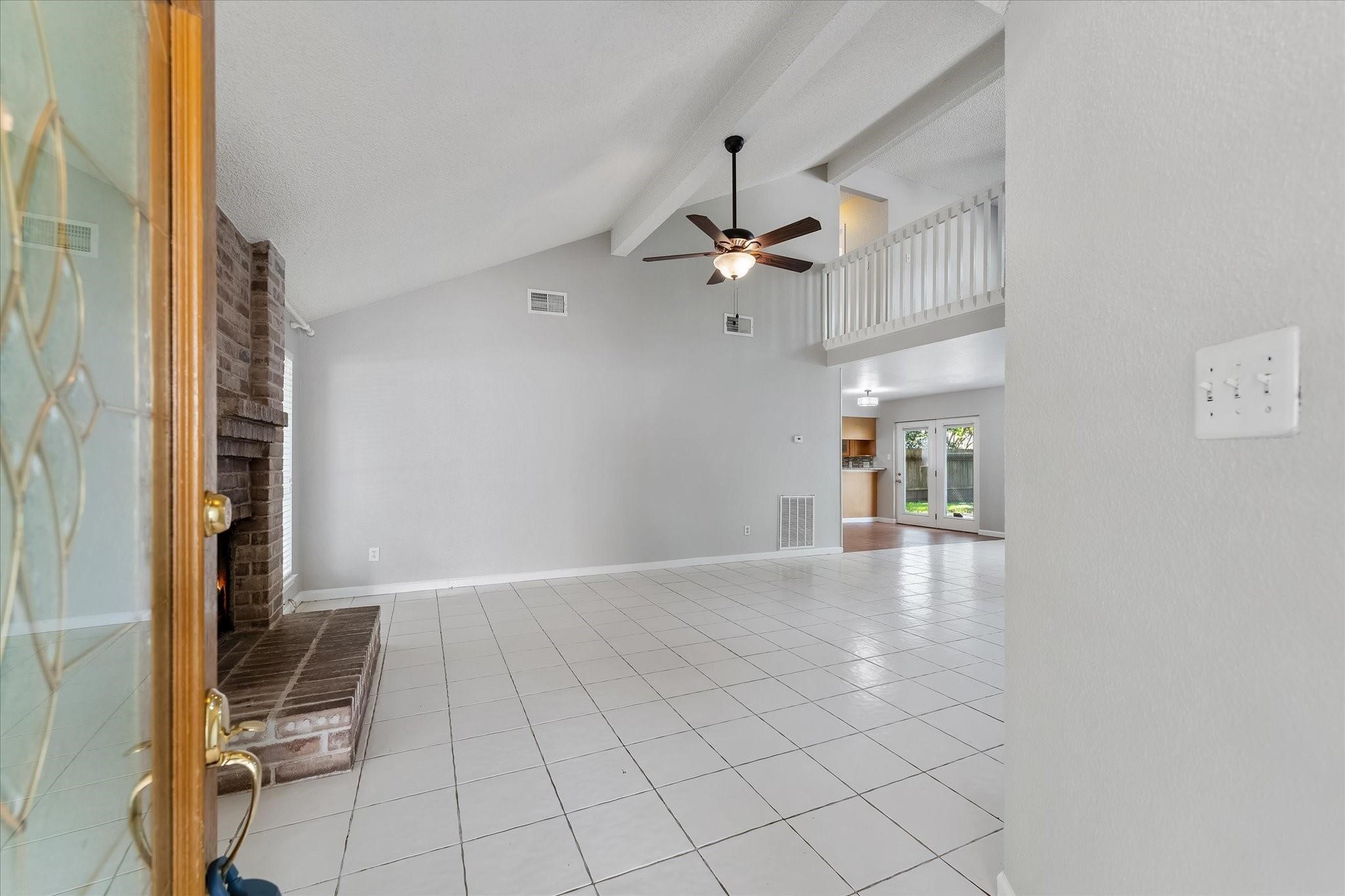 4311 Piney Creek Lane Property Photo 4
