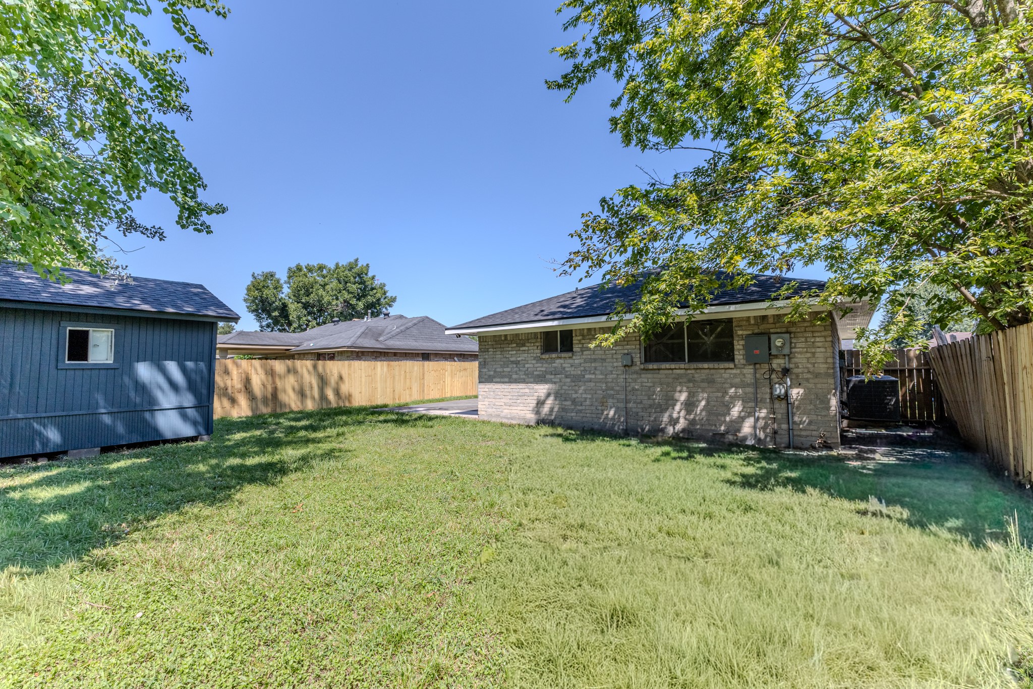 1907 Bunzel St Property Photo 8