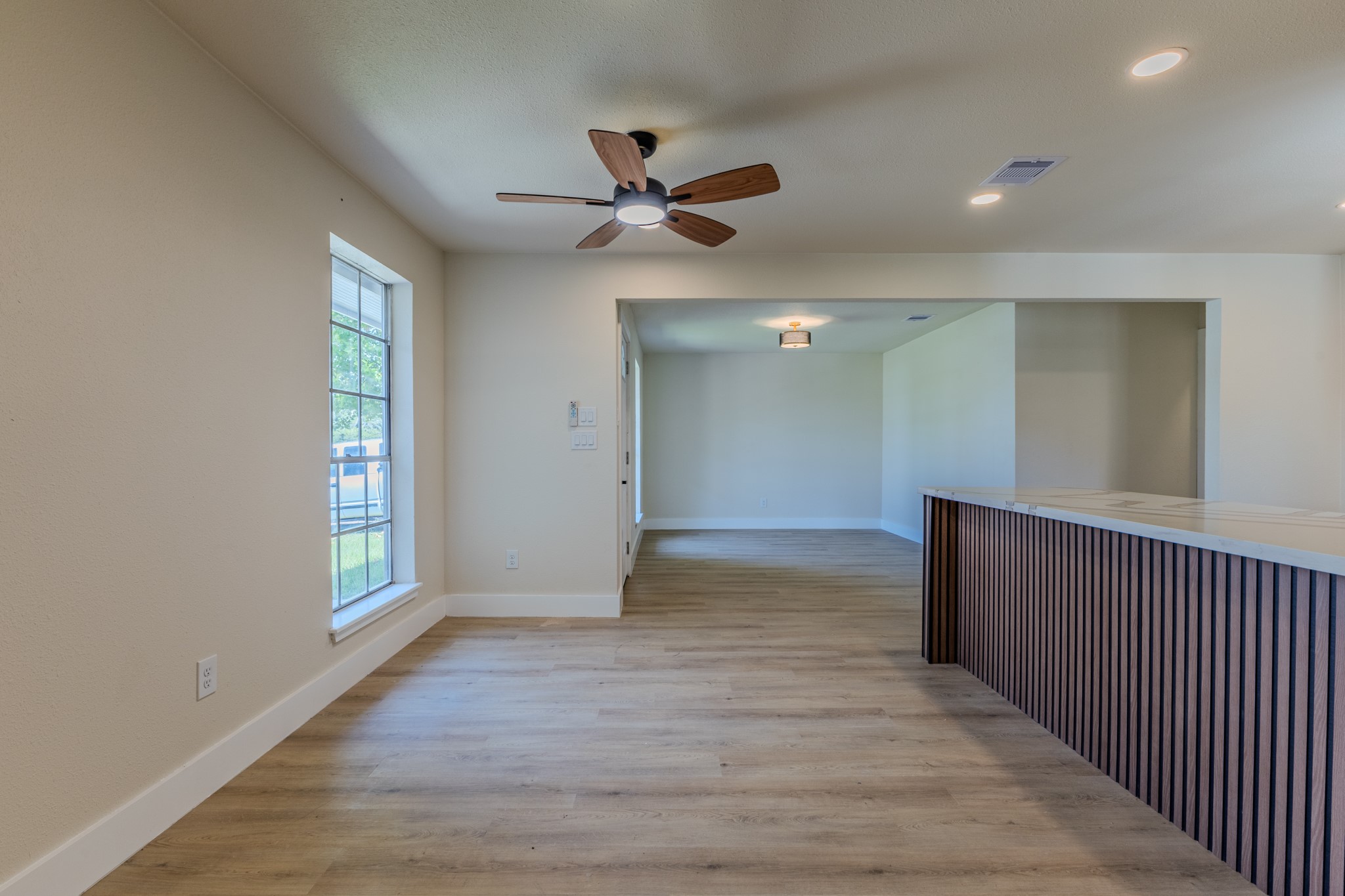 1907 Bunzel St Property Photo 36