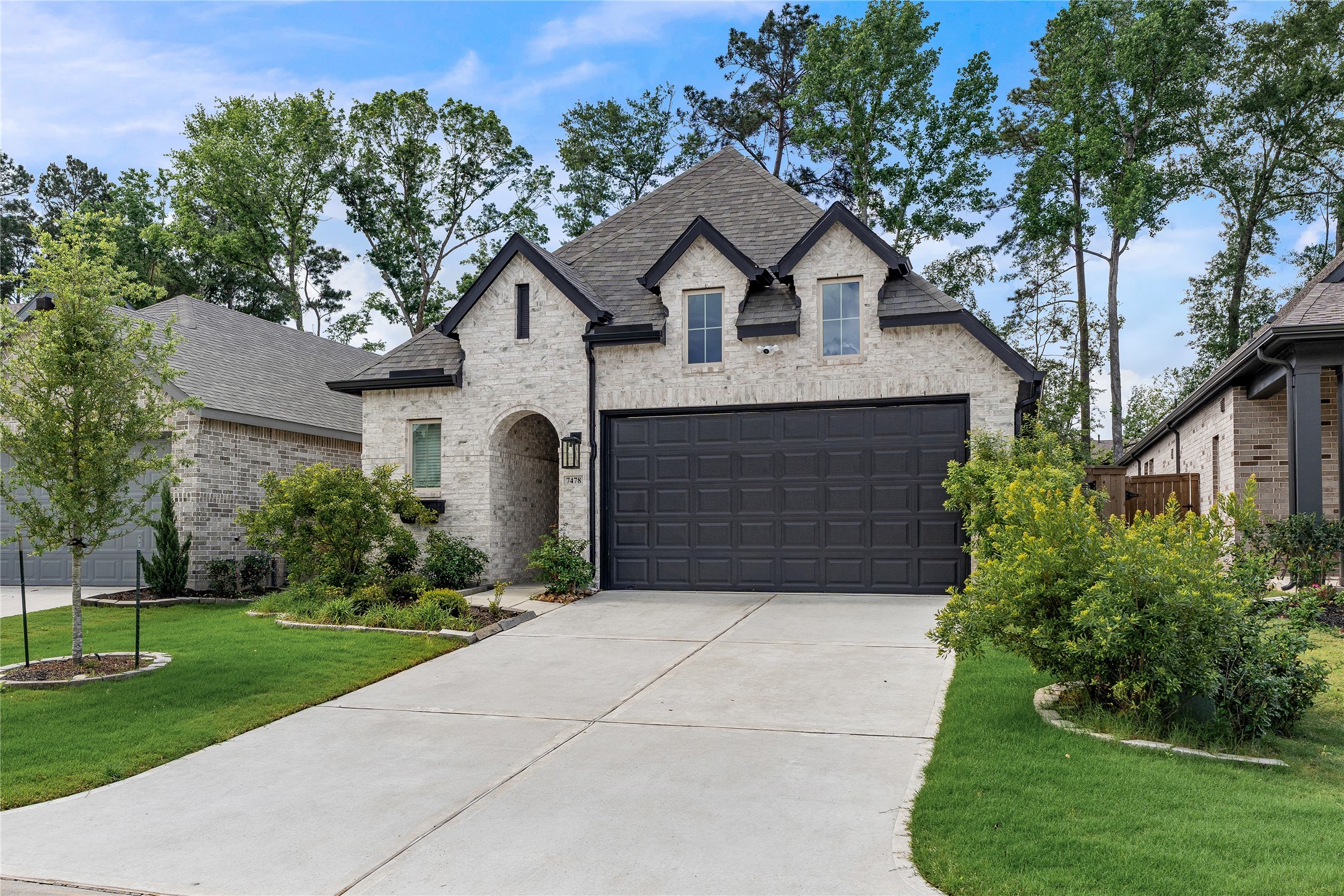 7478 Cattail Falls Lane Property Photo 1