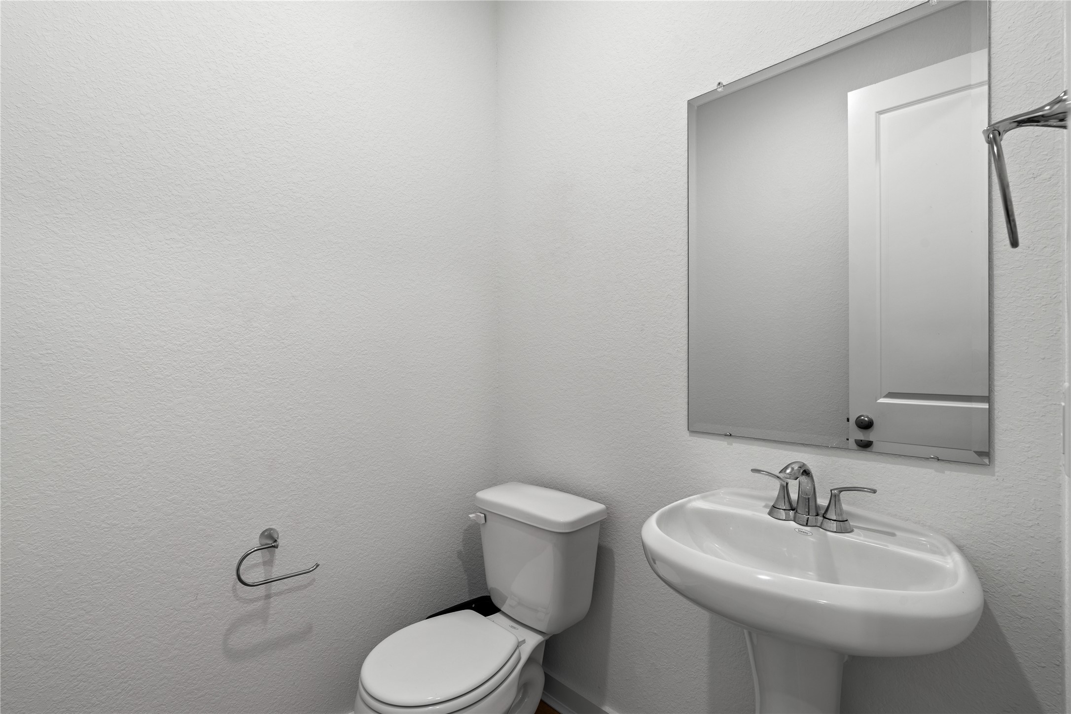 7478 Cattail Falls Lane Property Photo 6