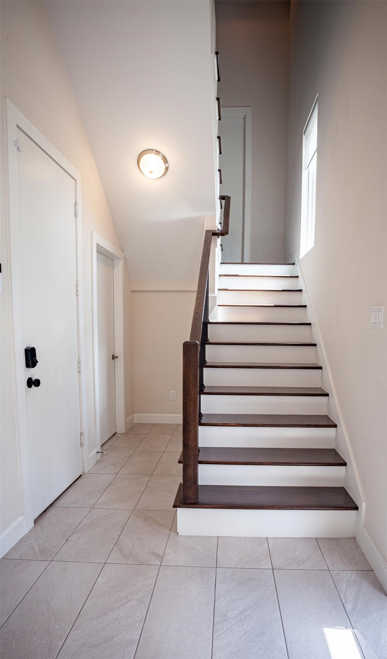 1507 Hickory Street Property Photo 7