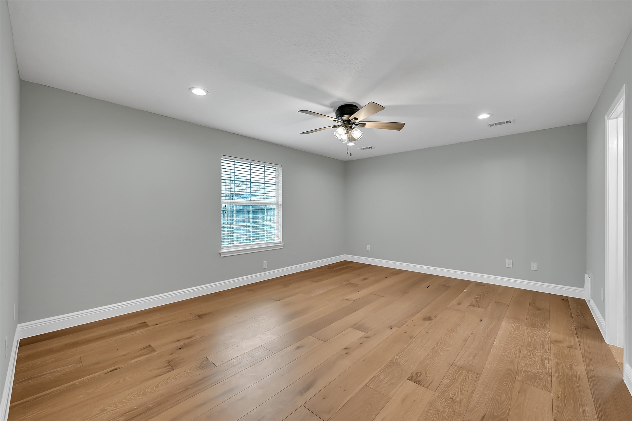 12744 Point Aquarius Boulevard Property Photo 12