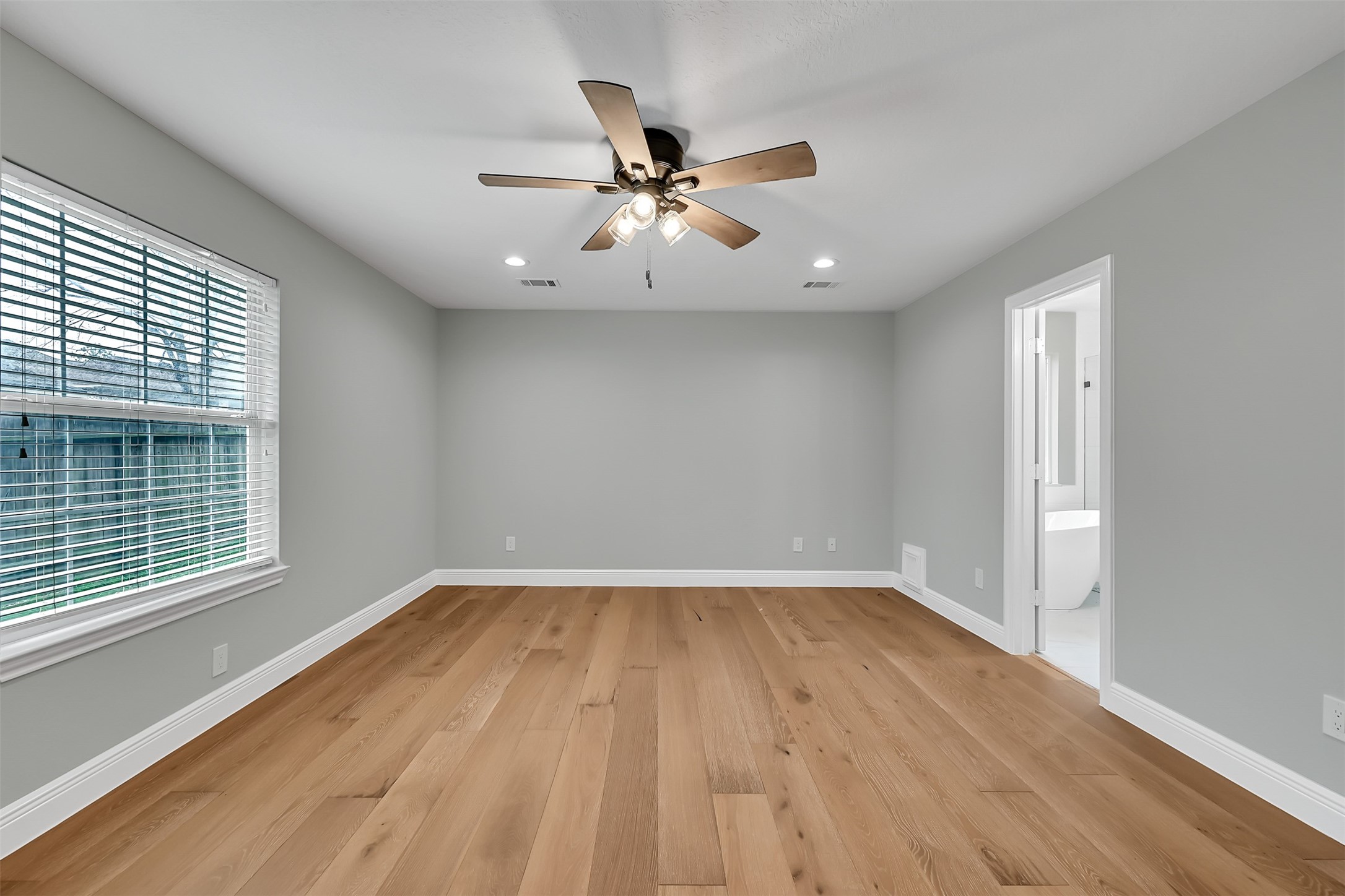 12744 Point Aquarius Boulevard Property Photo 13