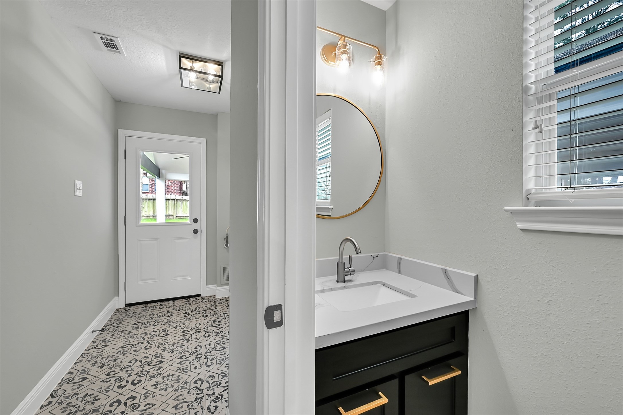 12744 Point Aquarius Boulevard Property Photo 22