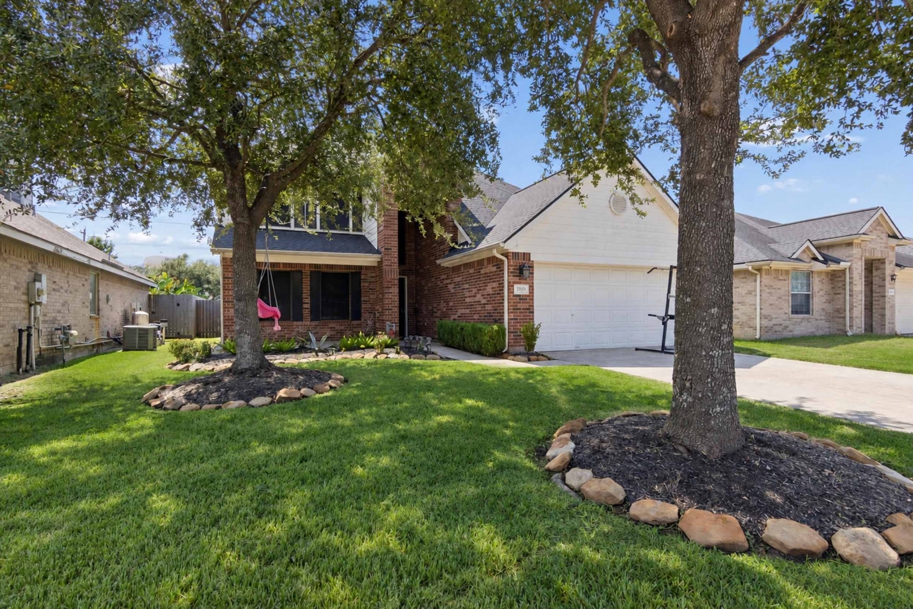 2509 Artesia Drive Property Photo 1