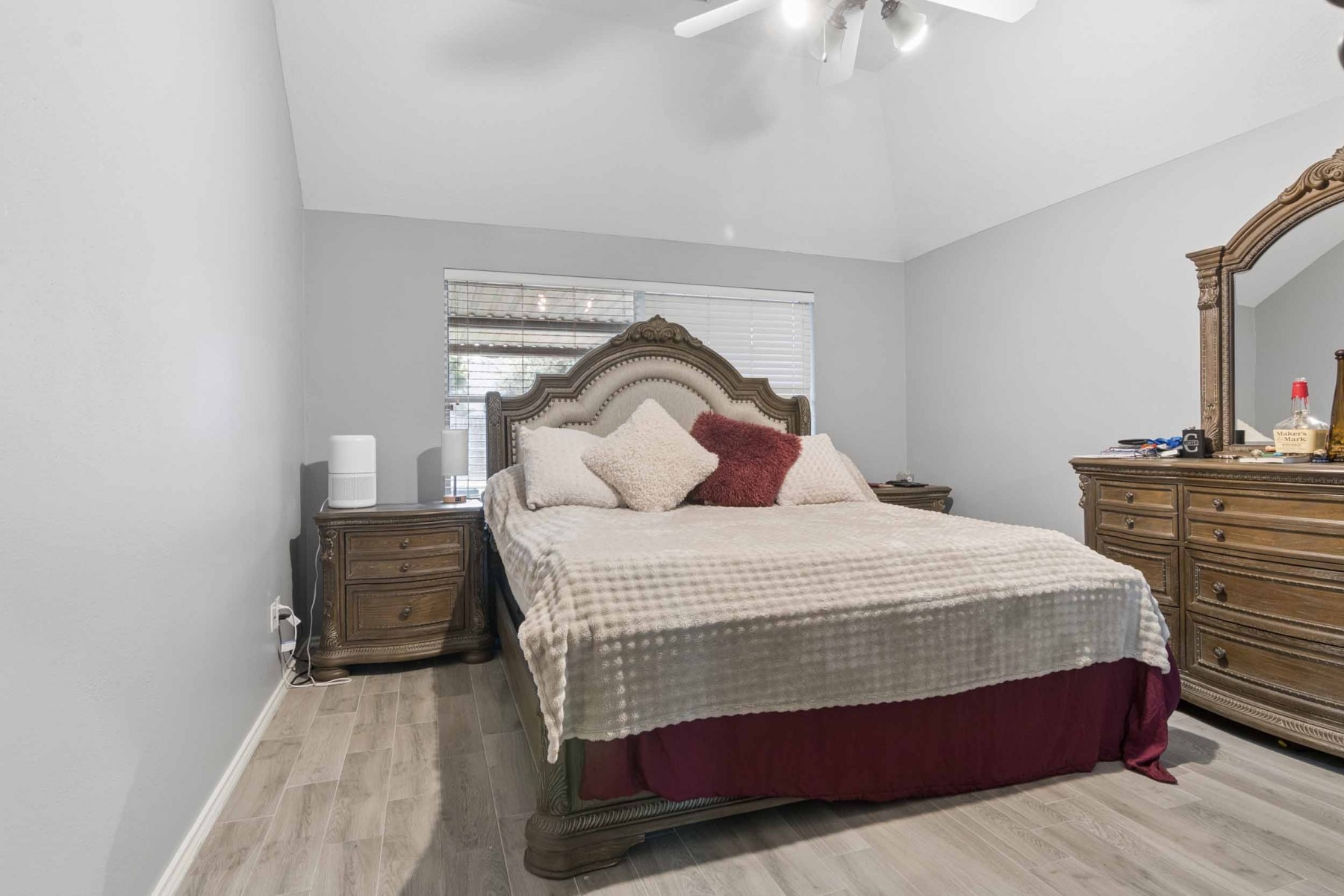2509 Artesia Drive Property Photo 11