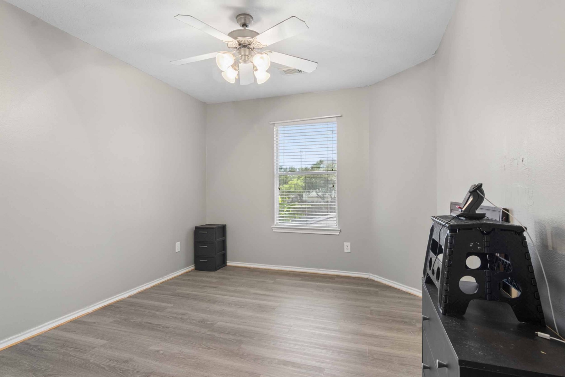 2509 Artesia Drive Property Photo 17