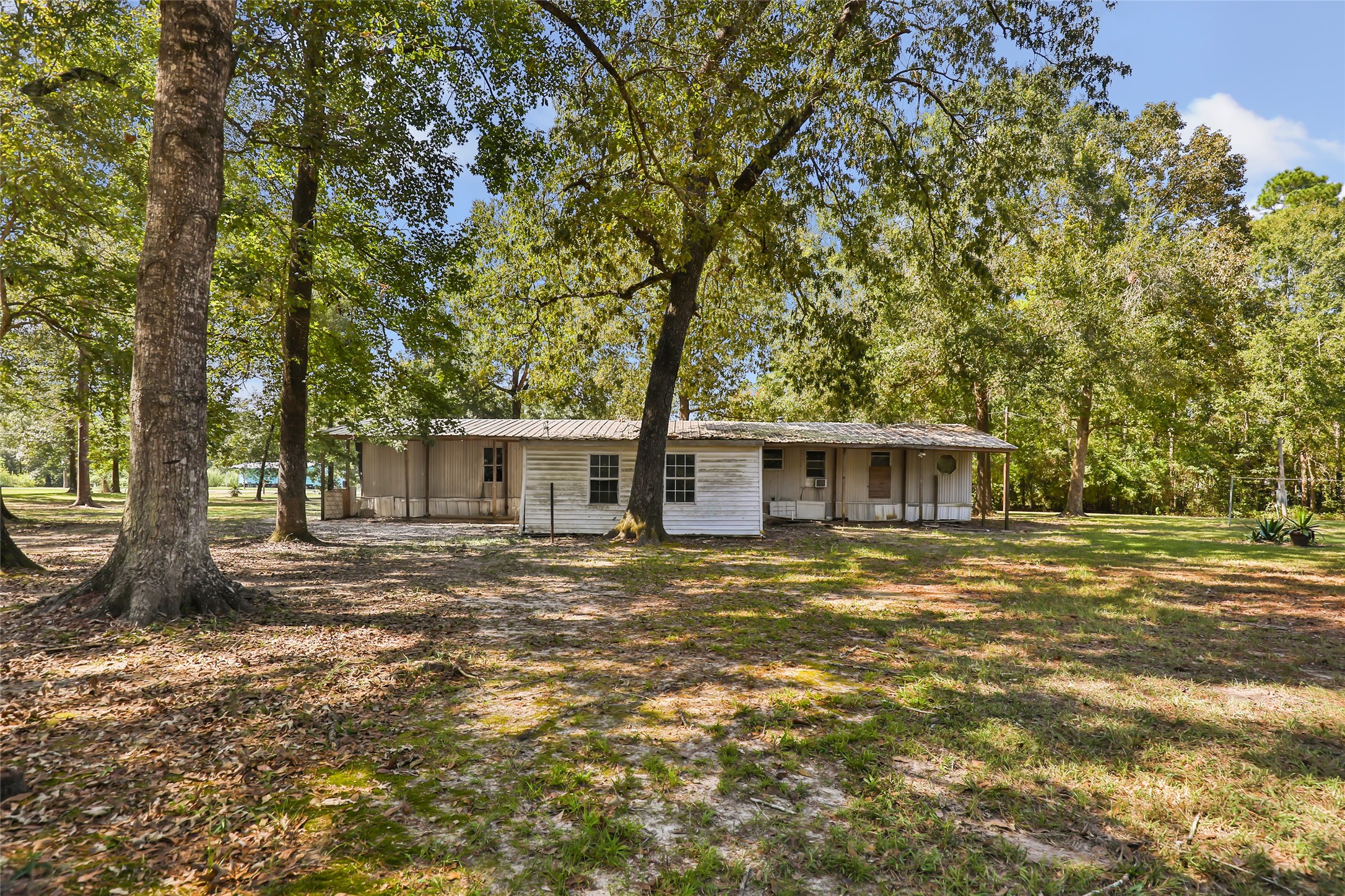 750 County Road 6471 Property Photo 7