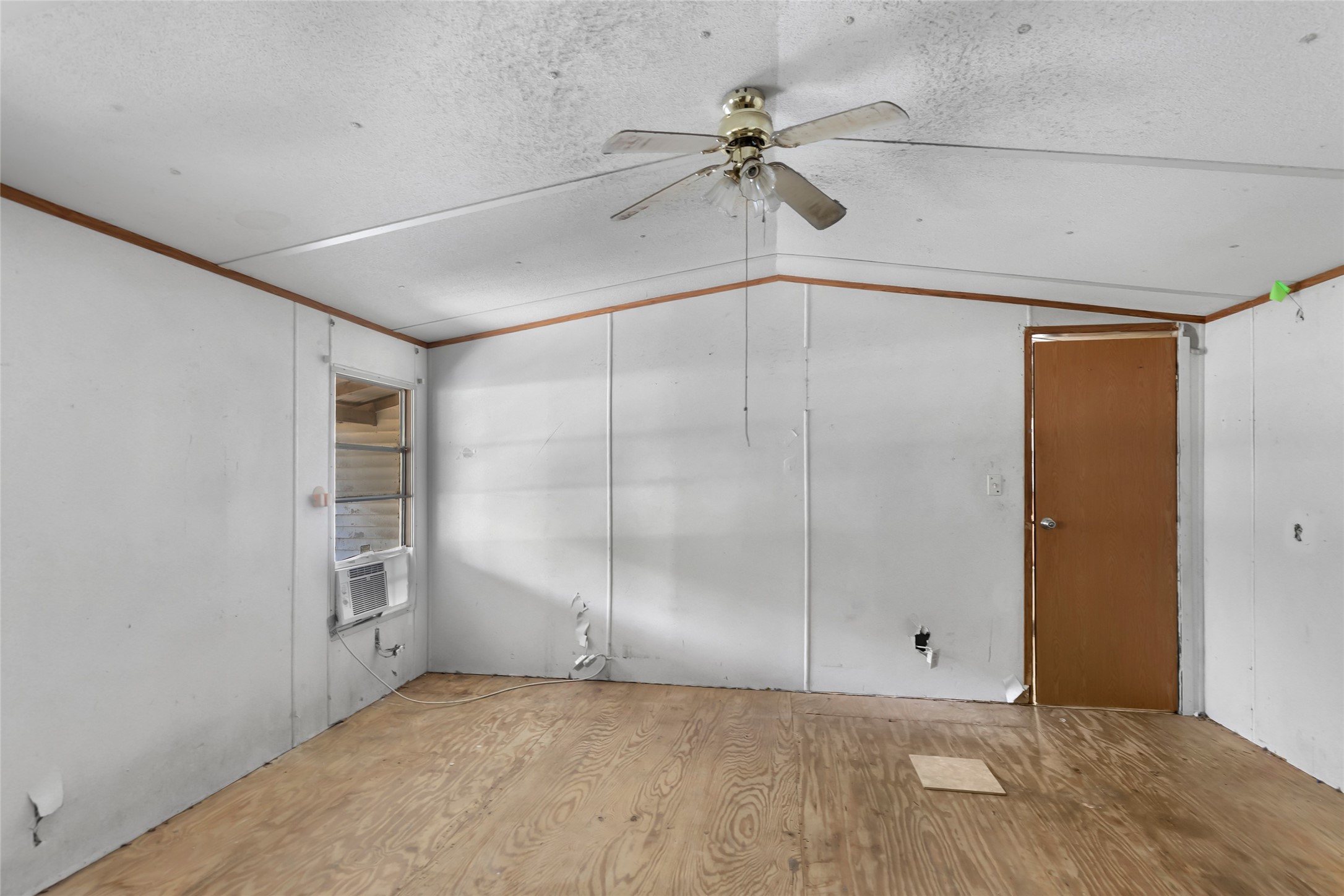 750 County Road 6471 Property Photo 21