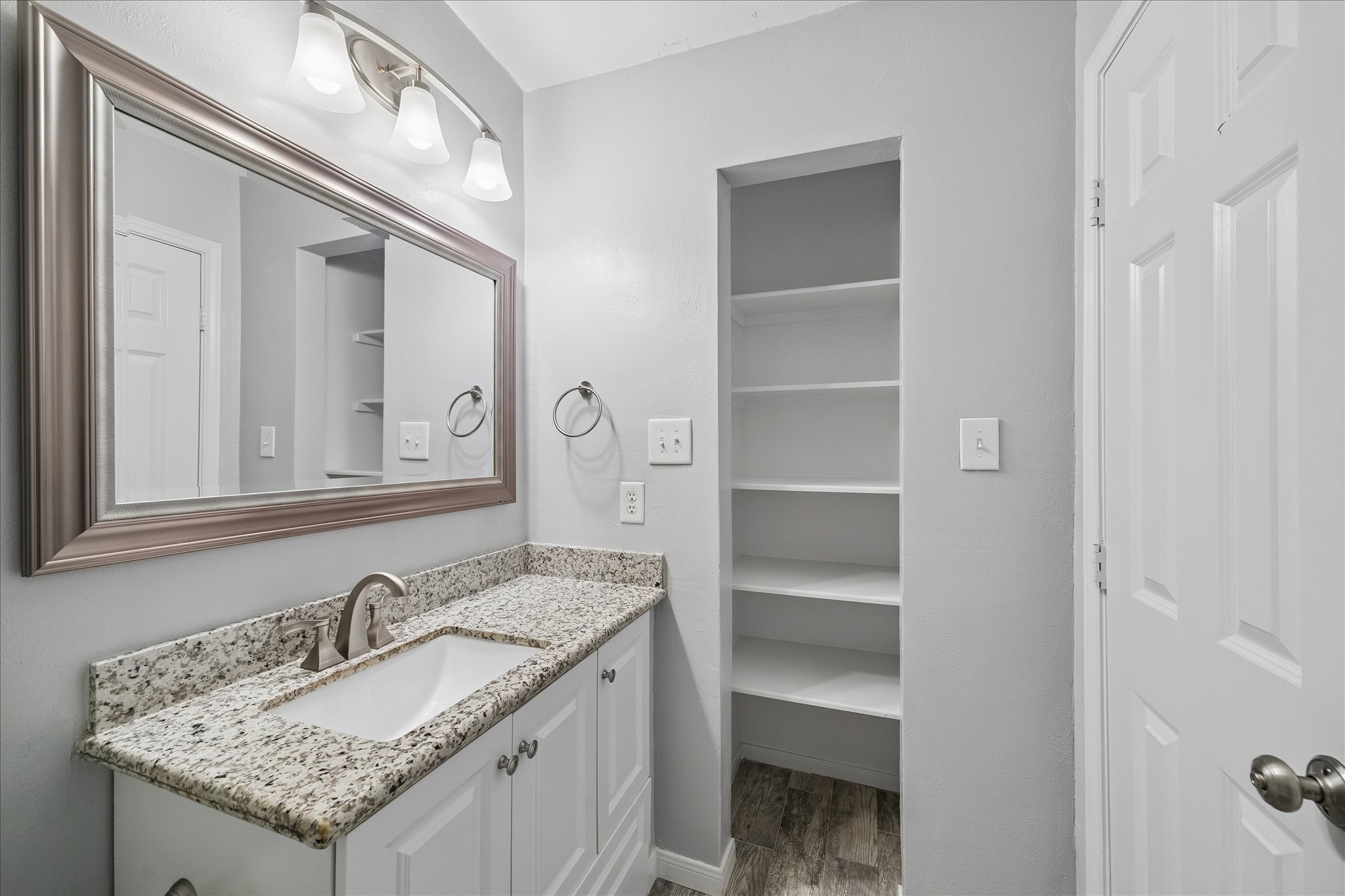 834 Cohn Street Property Photo 26